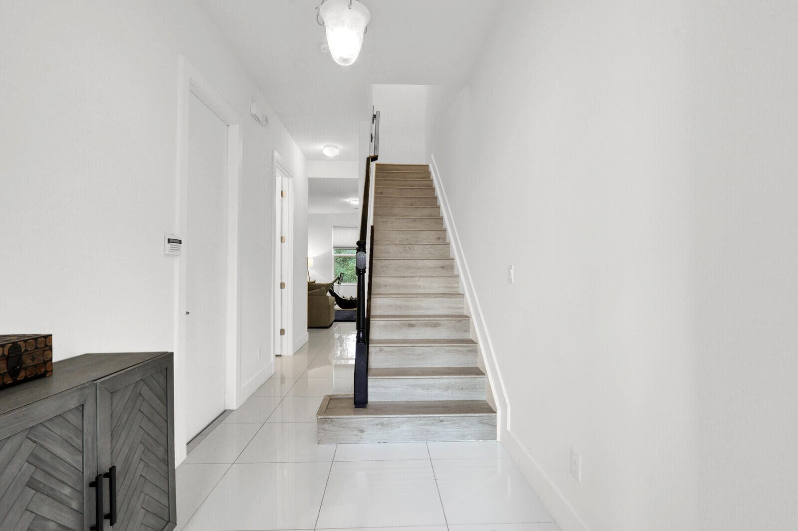 7113 Kensington Court, Palm Beach Gardens, FL 33418 — photo 4 of 42