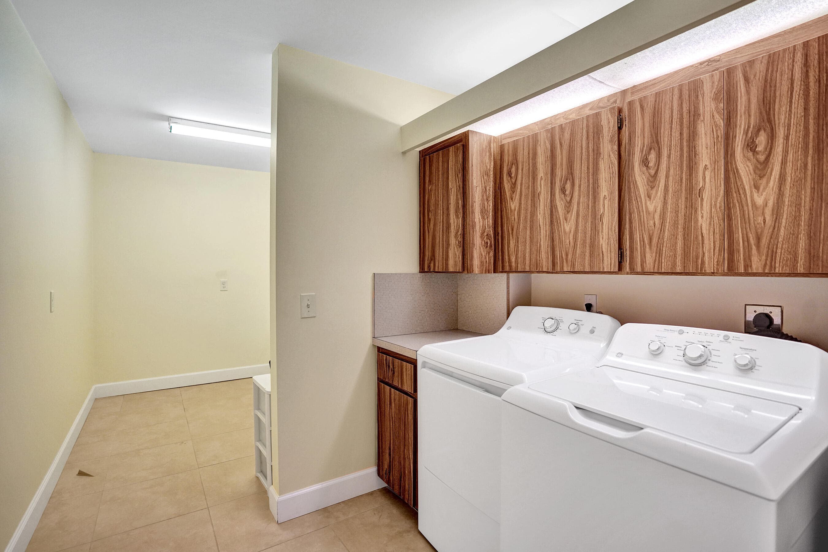 6037 Balboa Circle 101, Boca Raton, FL 33433 — photo 19 of 29