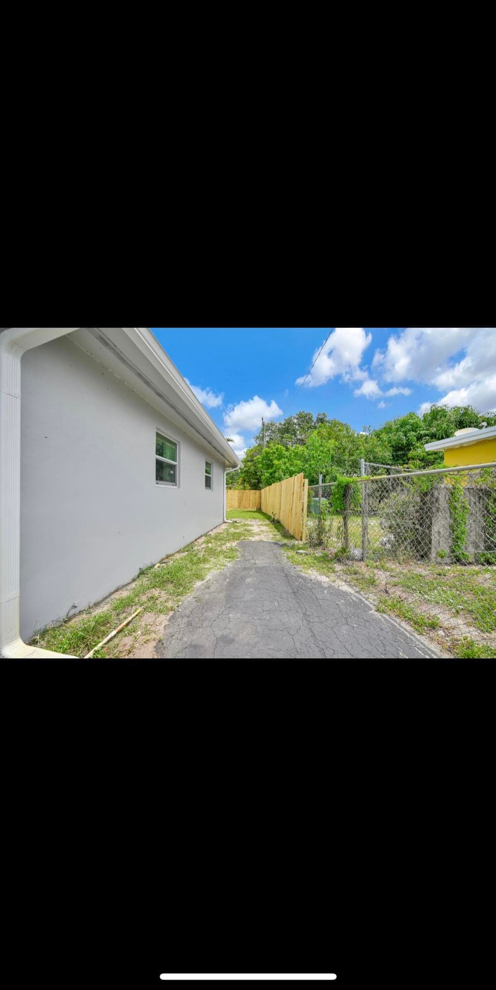 1112 NW 43rd Terrace, Lauderhill, FL 33313 — photo 44 of 64
