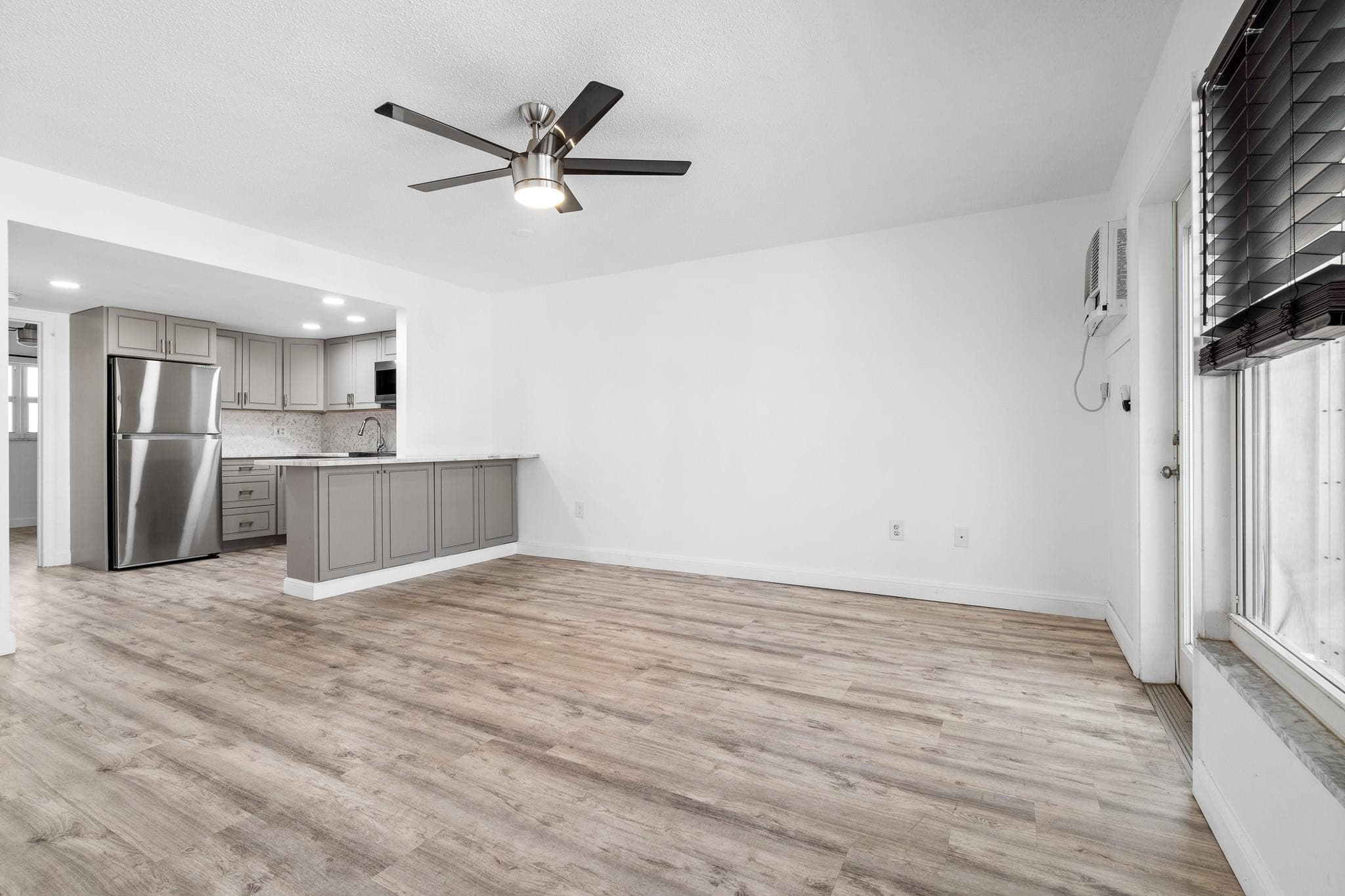 1110 N Riverside Drive 20, Pompano Beach, FL 33062 — photo 14 of 34