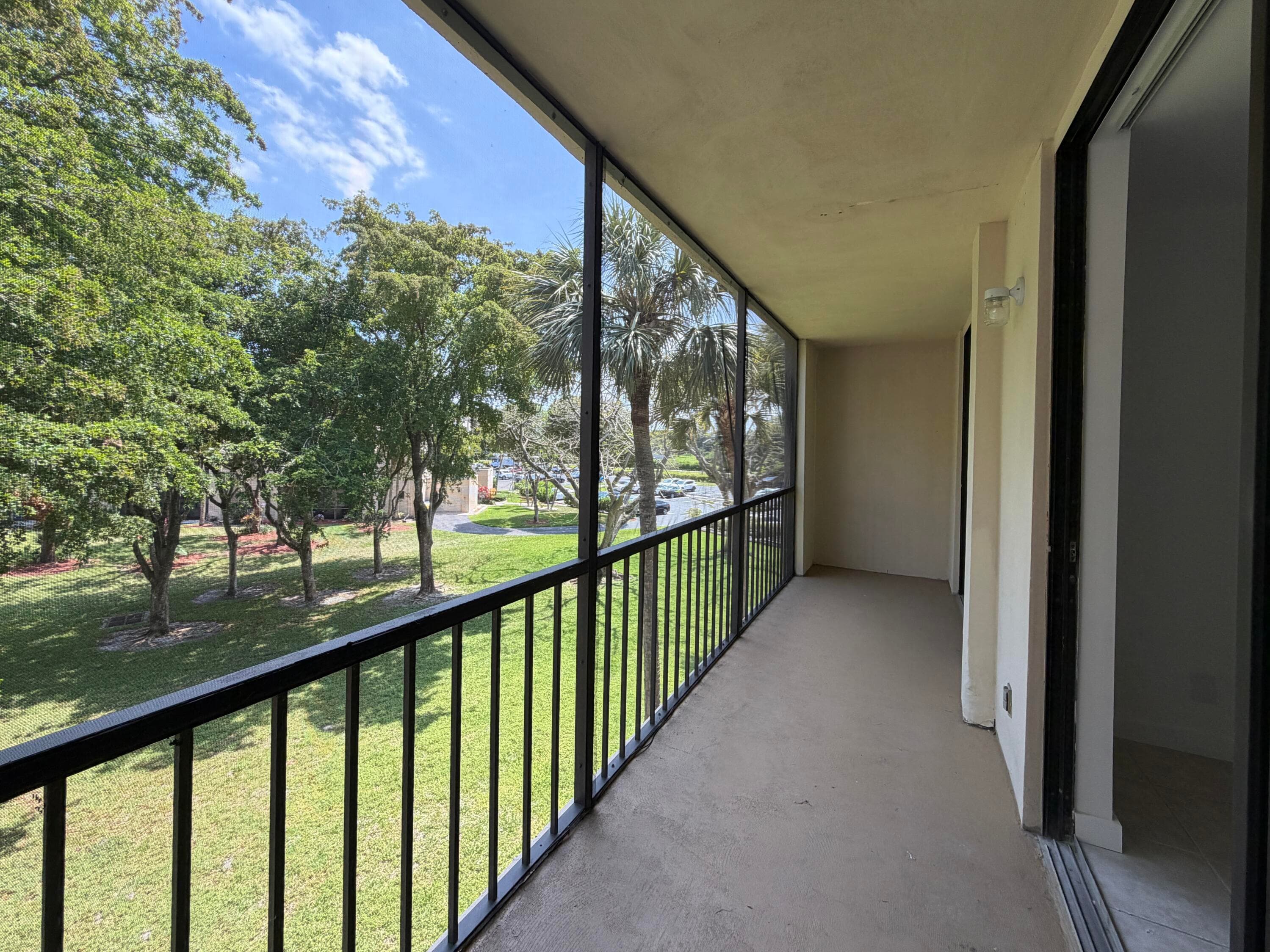 5220 Las Verdes Circle 317, Delray Beach, FL 33484 — photo 13 of 29