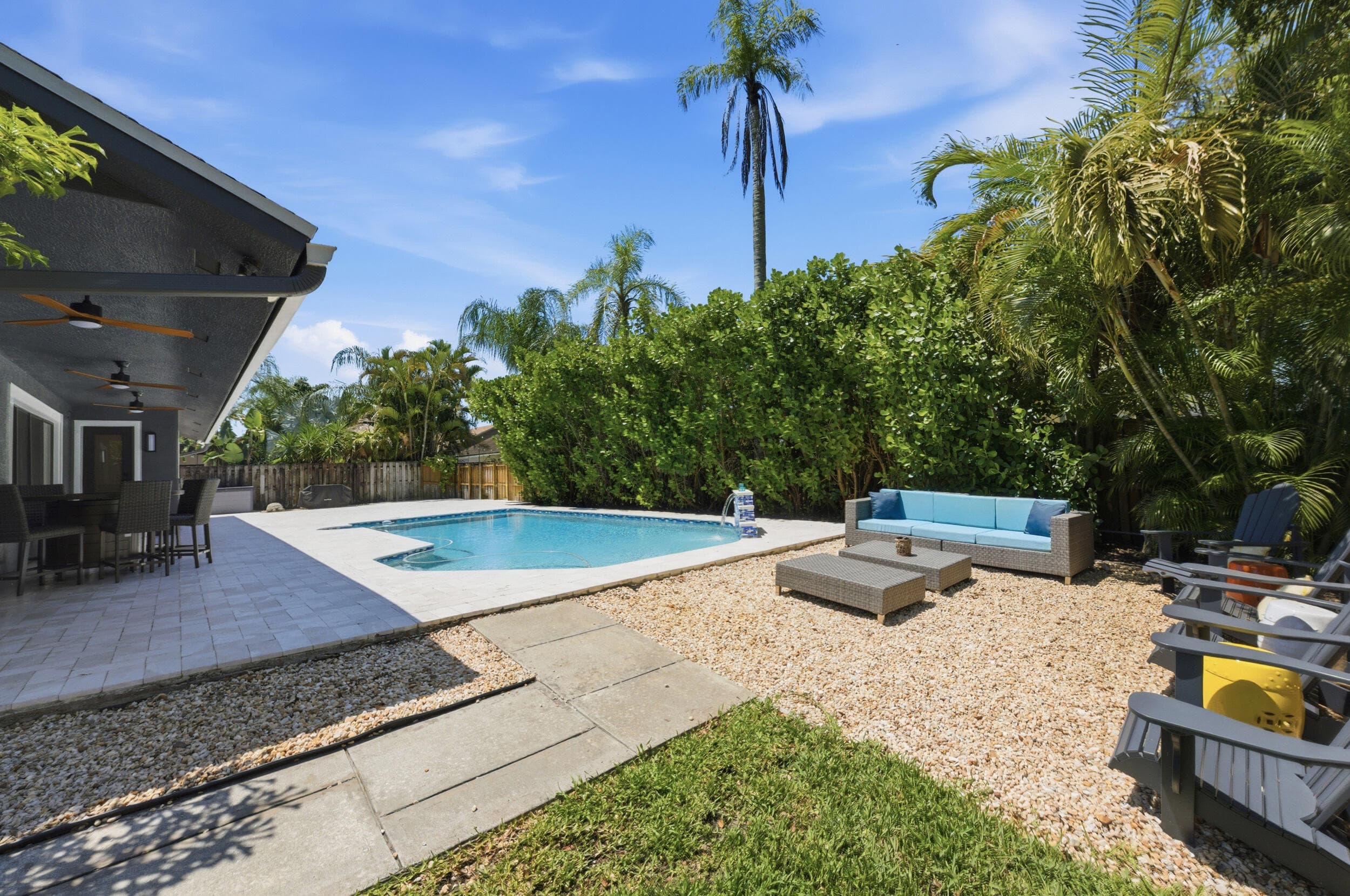 1630 NW 118th Avenue, Pembroke Pines, FL 33026 — photo 25 of 35