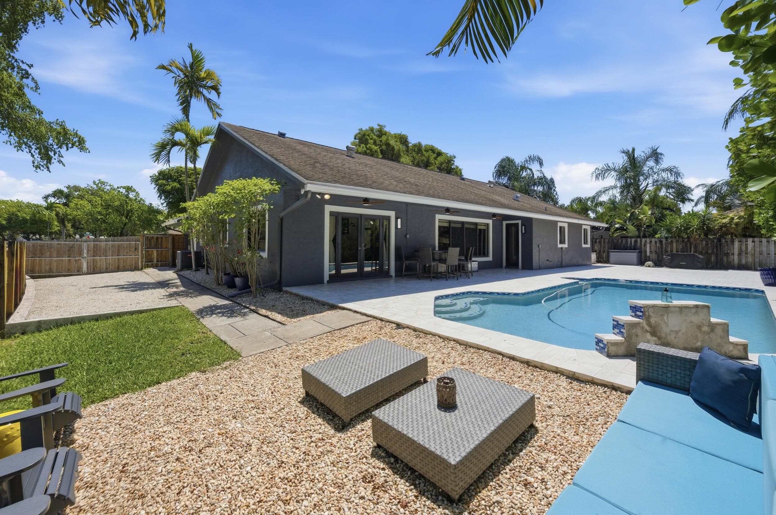 1630 NW 118th Avenue, Pembroke Pines, FL 33026 — photo 29 of 35