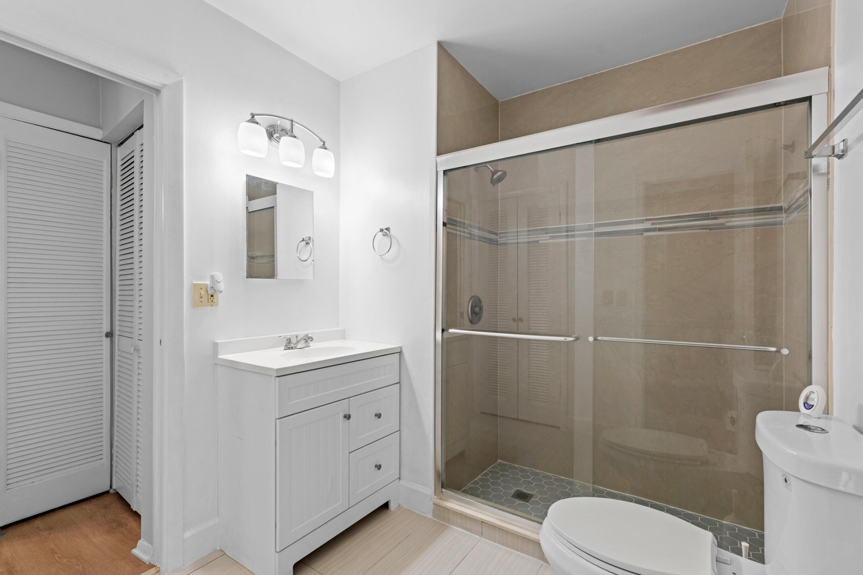 8555 Bella Vista Drive 86, Boca Raton, FL 33433 — photo 12 of 48
