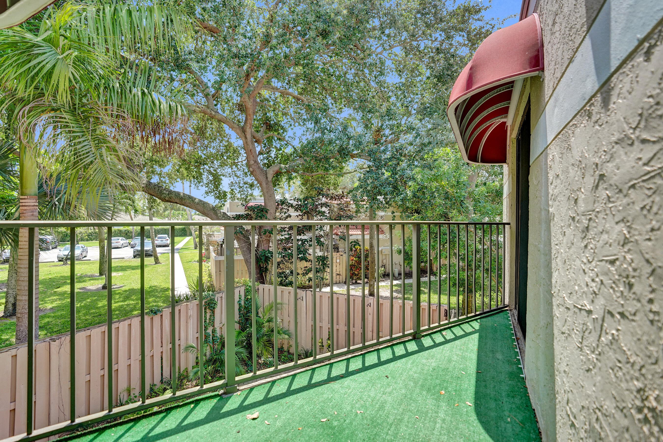 4260 Village Drive D, Delray Beach, FL 33445 — photo 19 of 31