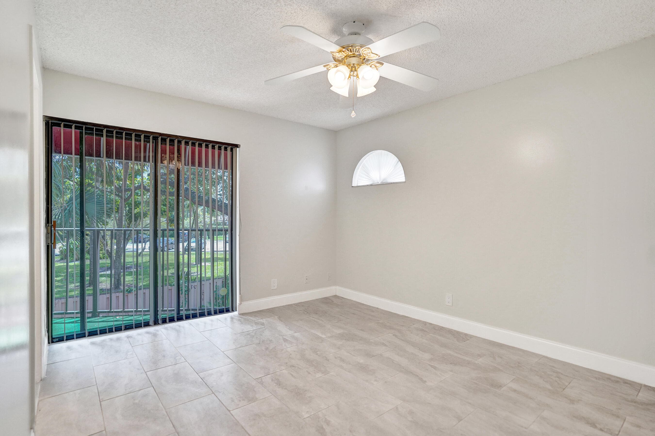 4260 Village Drive D, Delray Beach, FL 33445 — photo 23 of 31