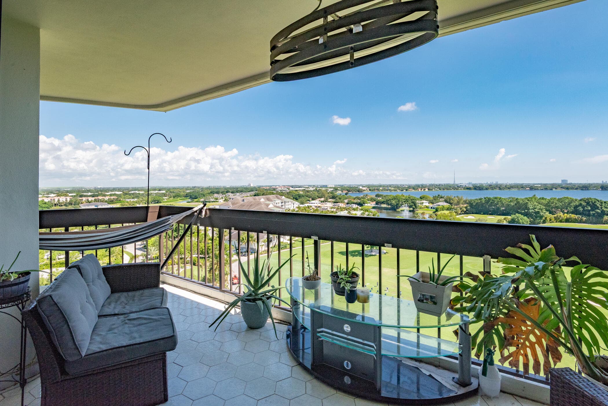 2000 Presidential Way 1401, West Palm Beach, FL 33401 — photo 25 of 36