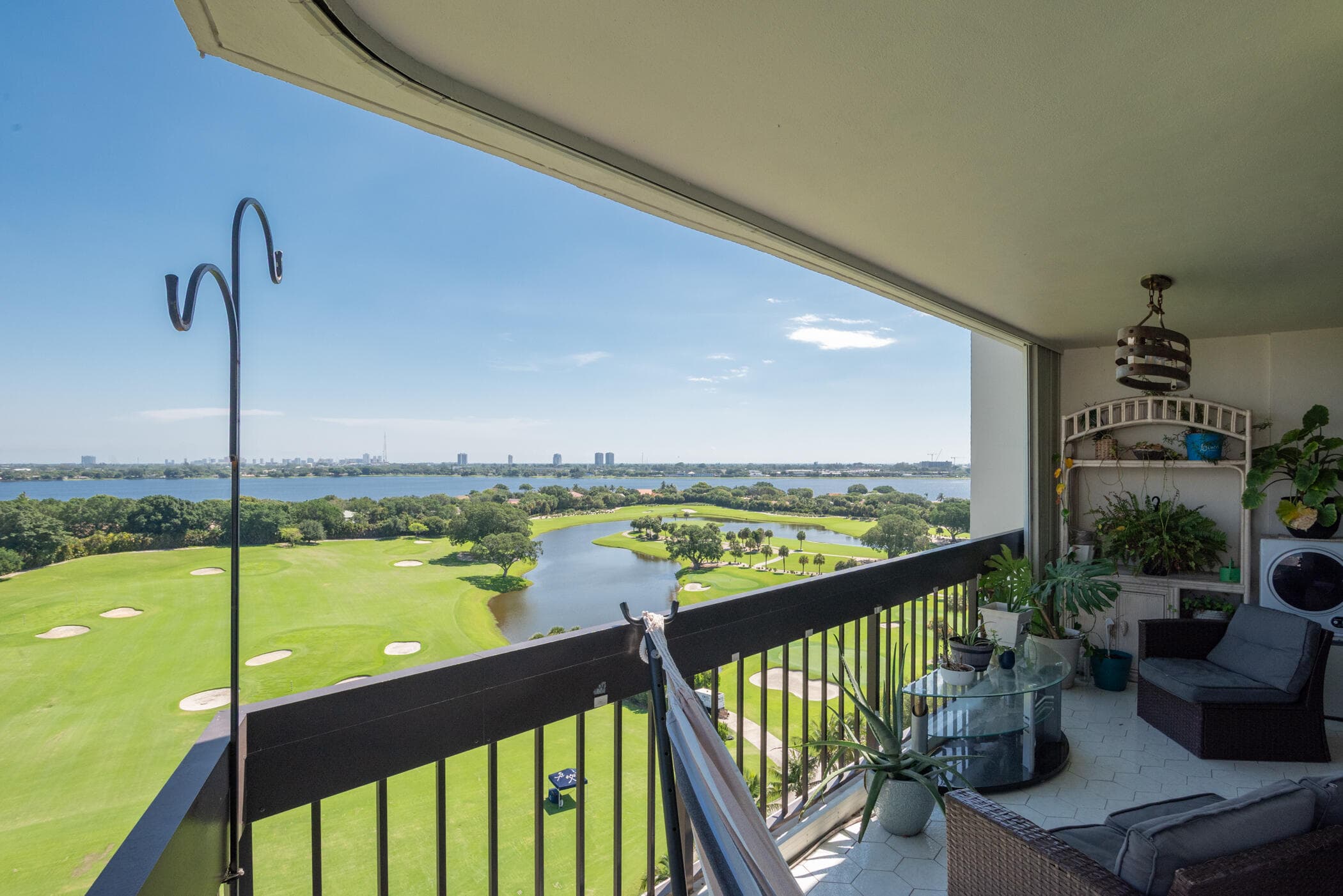 2000 Presidential Way 1401, West Palm Beach, FL 33401 — photo 28 of 36