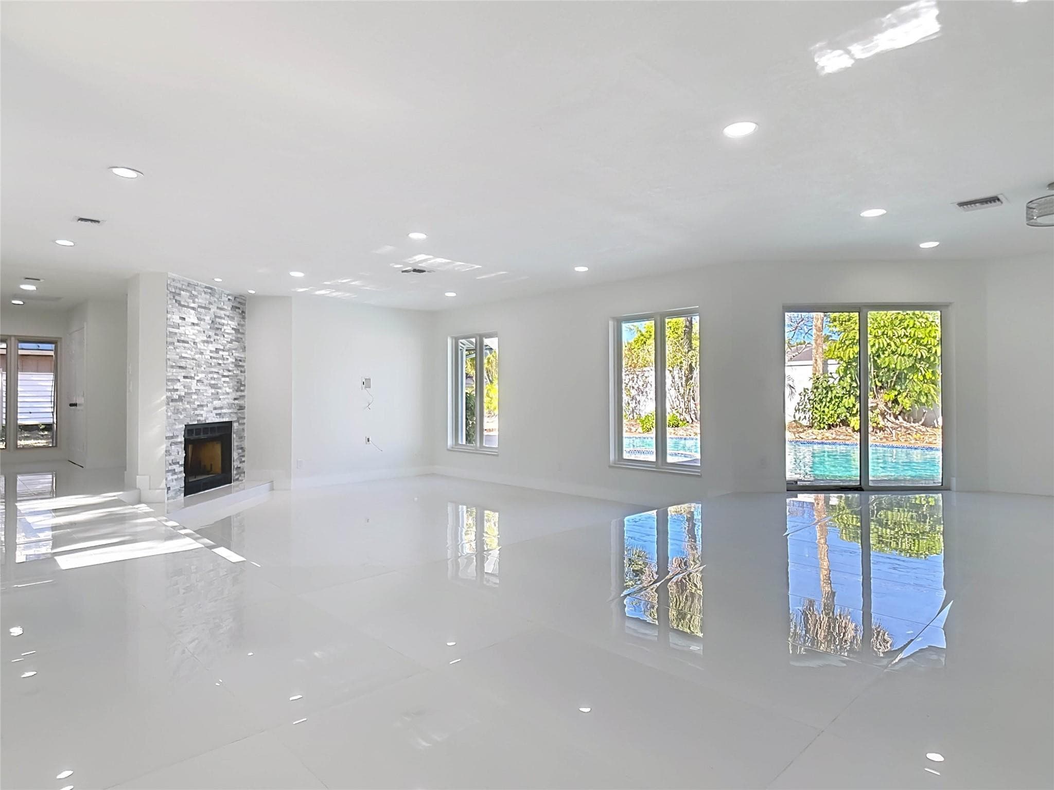1200 Poitras Drive, Vero Beach, FL 32963 — photo 2 of 35