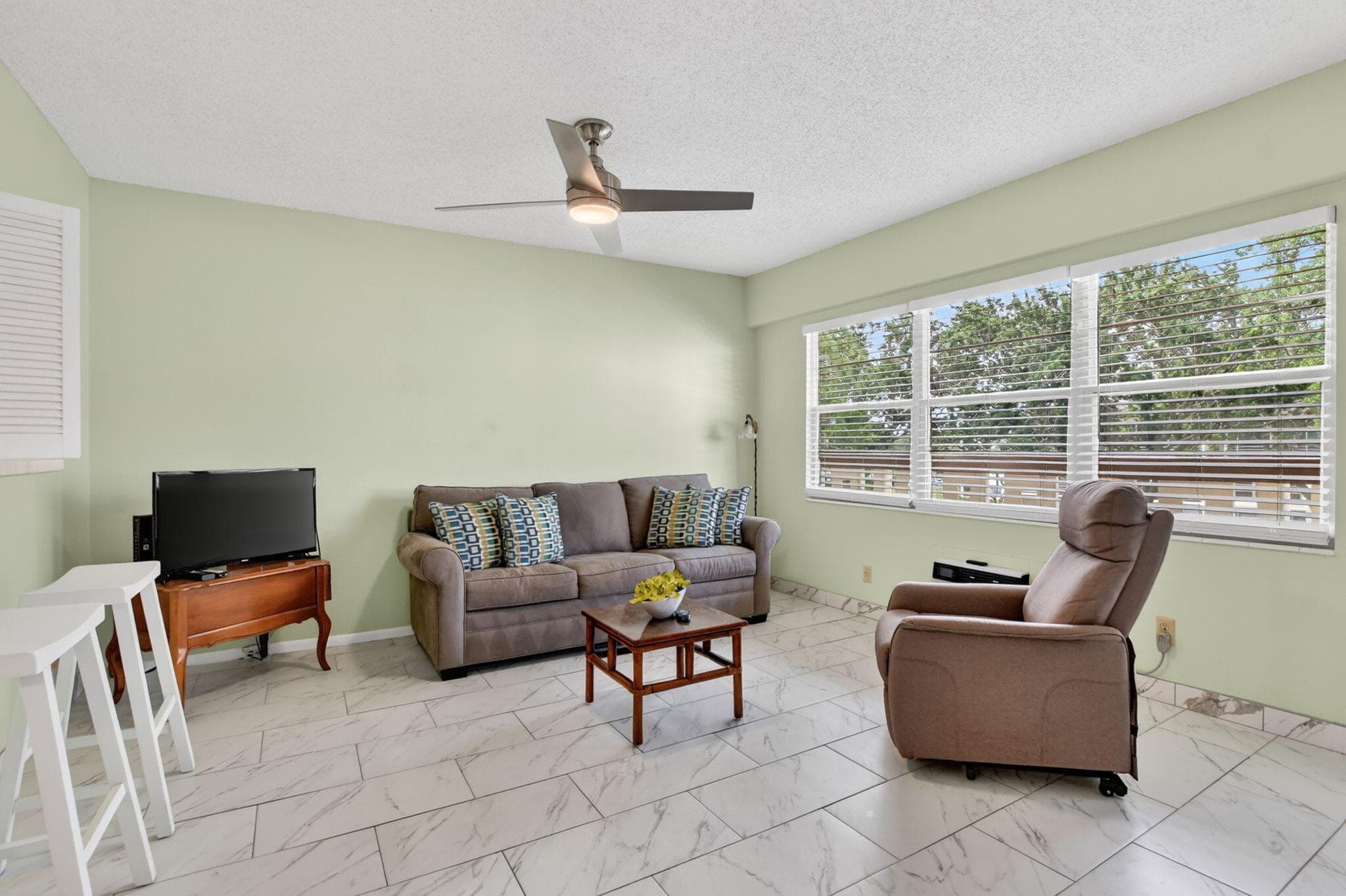 415 Mansfield J, Boca Raton, FL 33434 — photo 6 of 42
