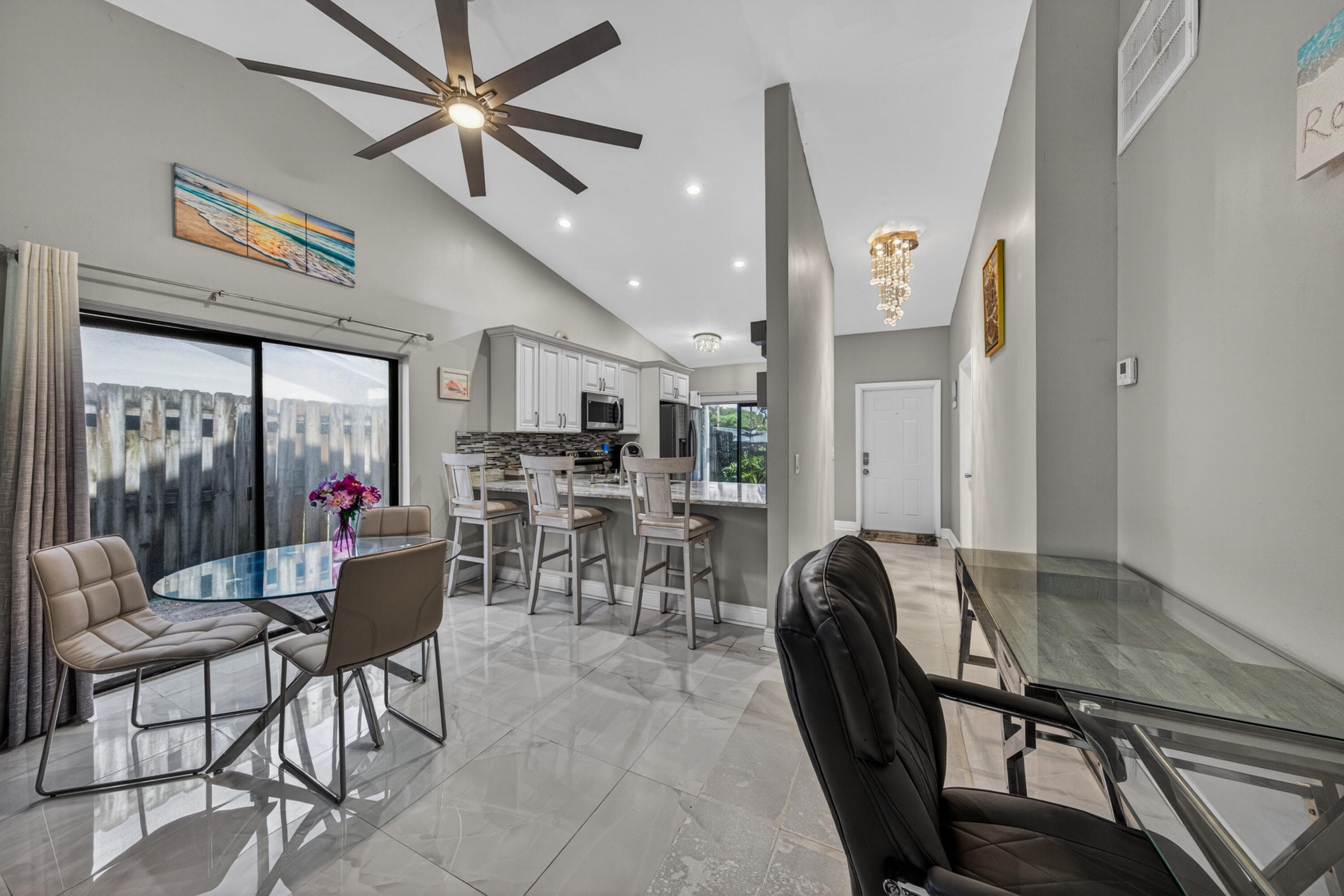 1036 E Lakes Drive, Pompano Beach, FL 33064 — photo 18 of 46