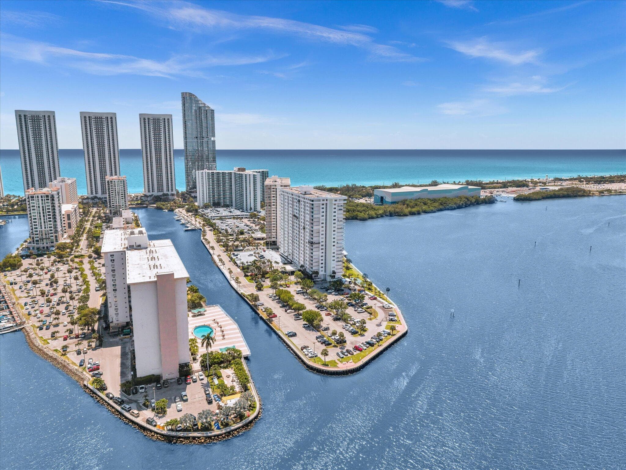 500 Bayview Drive 2023, Sunny Isles Beach, FL 33160 — photo 35 of 46