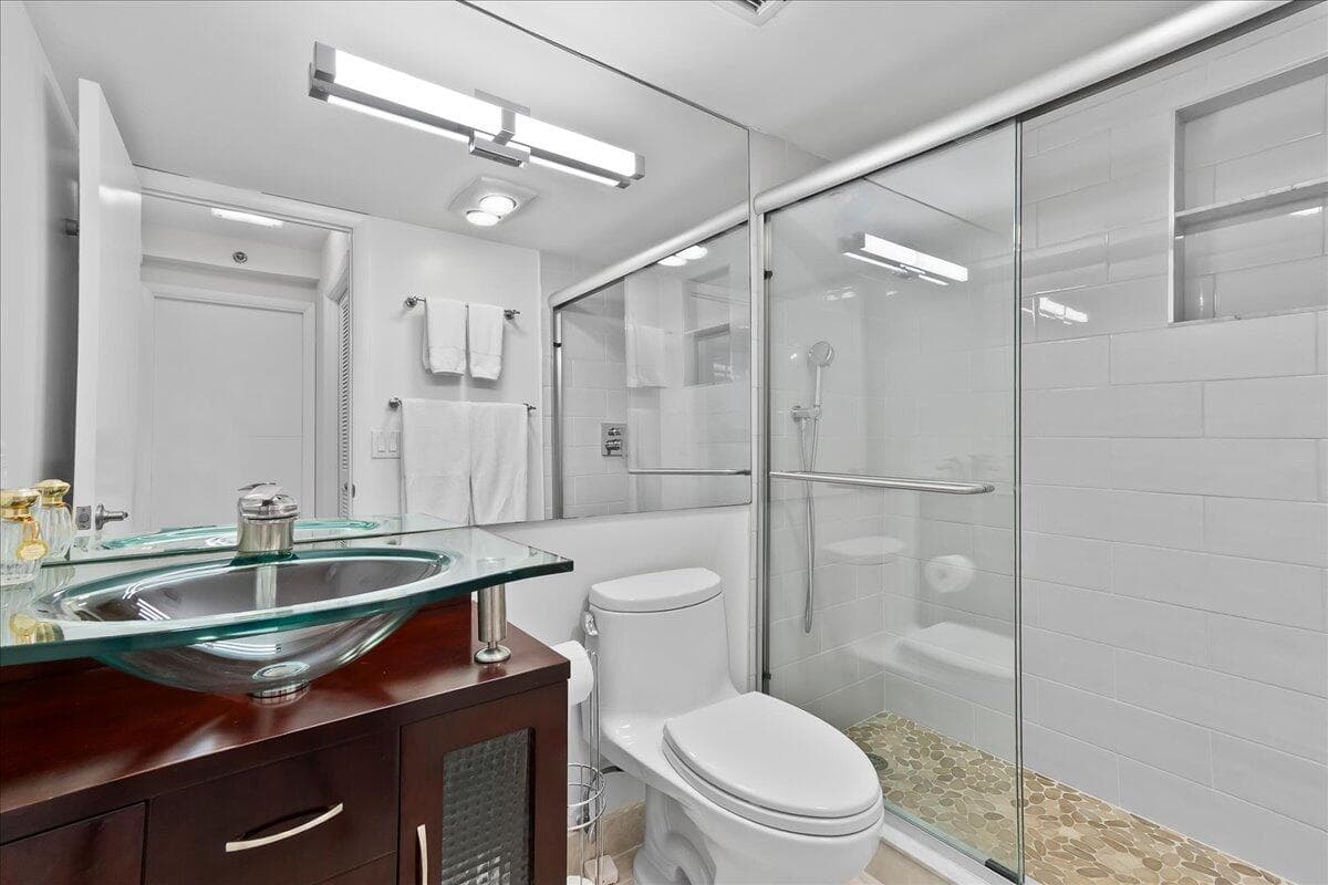 4511 S Ocean Boulevard 805, Highland Beach, FL 33487 — photo 15 of 47
