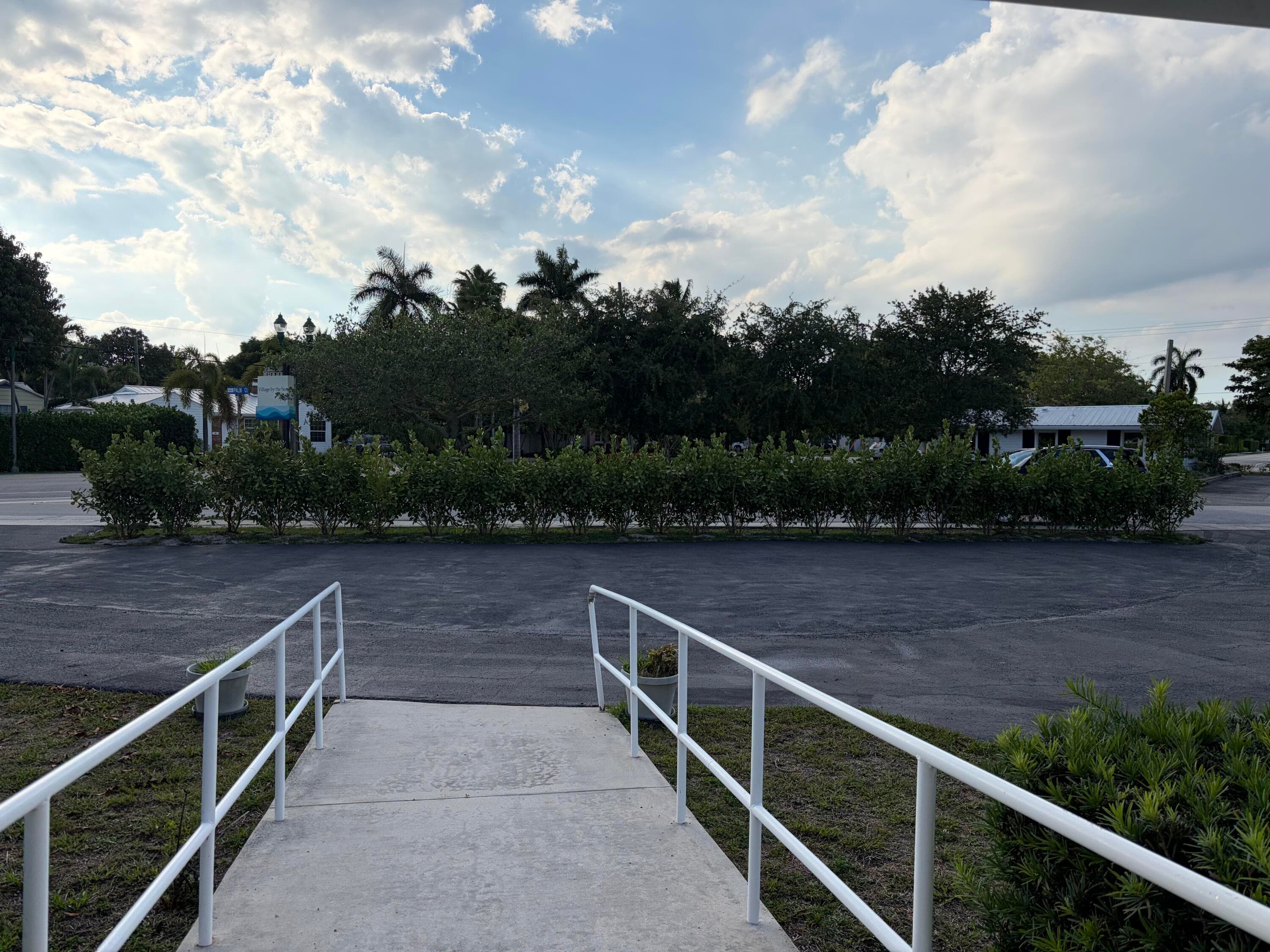 202 Palm Court, Delray Beach, FL 33444 — photo 16 of 18