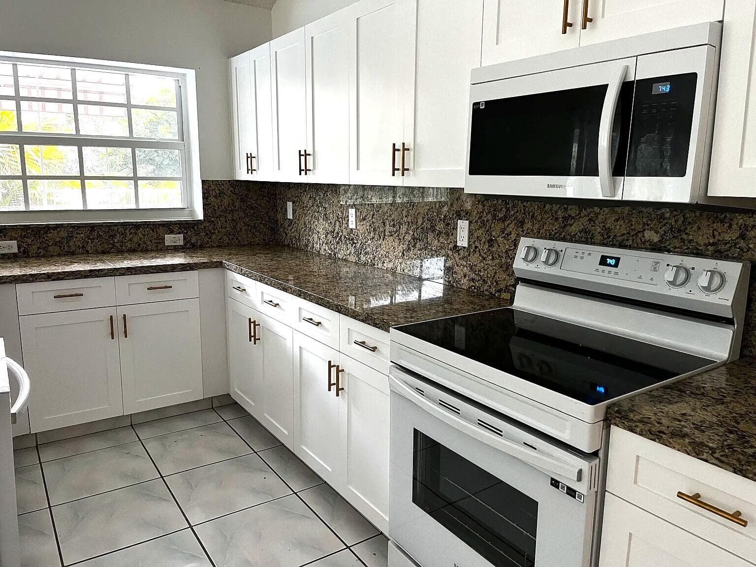 9590 Islamorada Terrace, Boca Raton, FL 33496 — photo 5 of 8