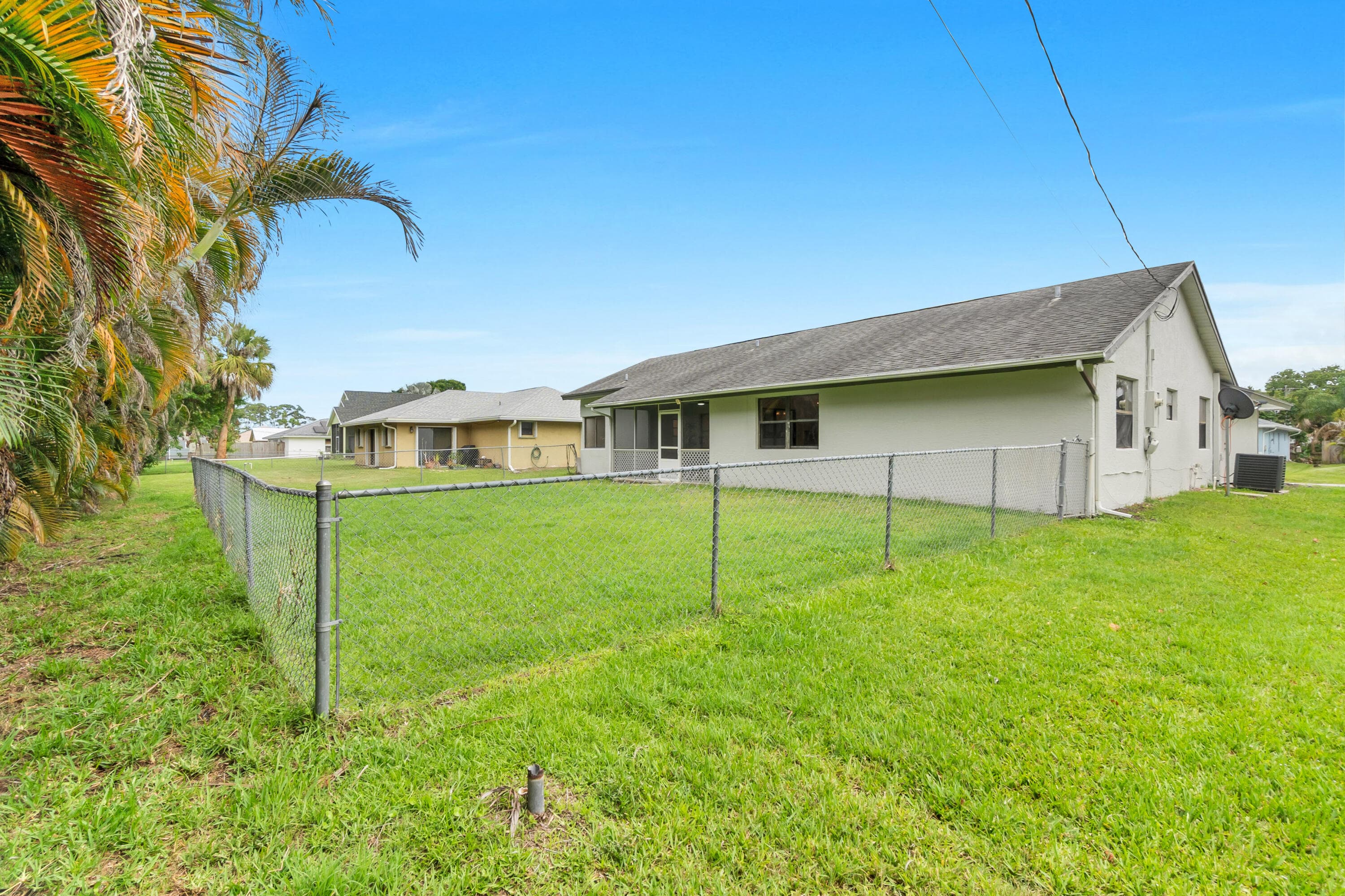 731 SE Majestic Terrace, Port St. Lucie, FL 34983 — photo 5 of 40