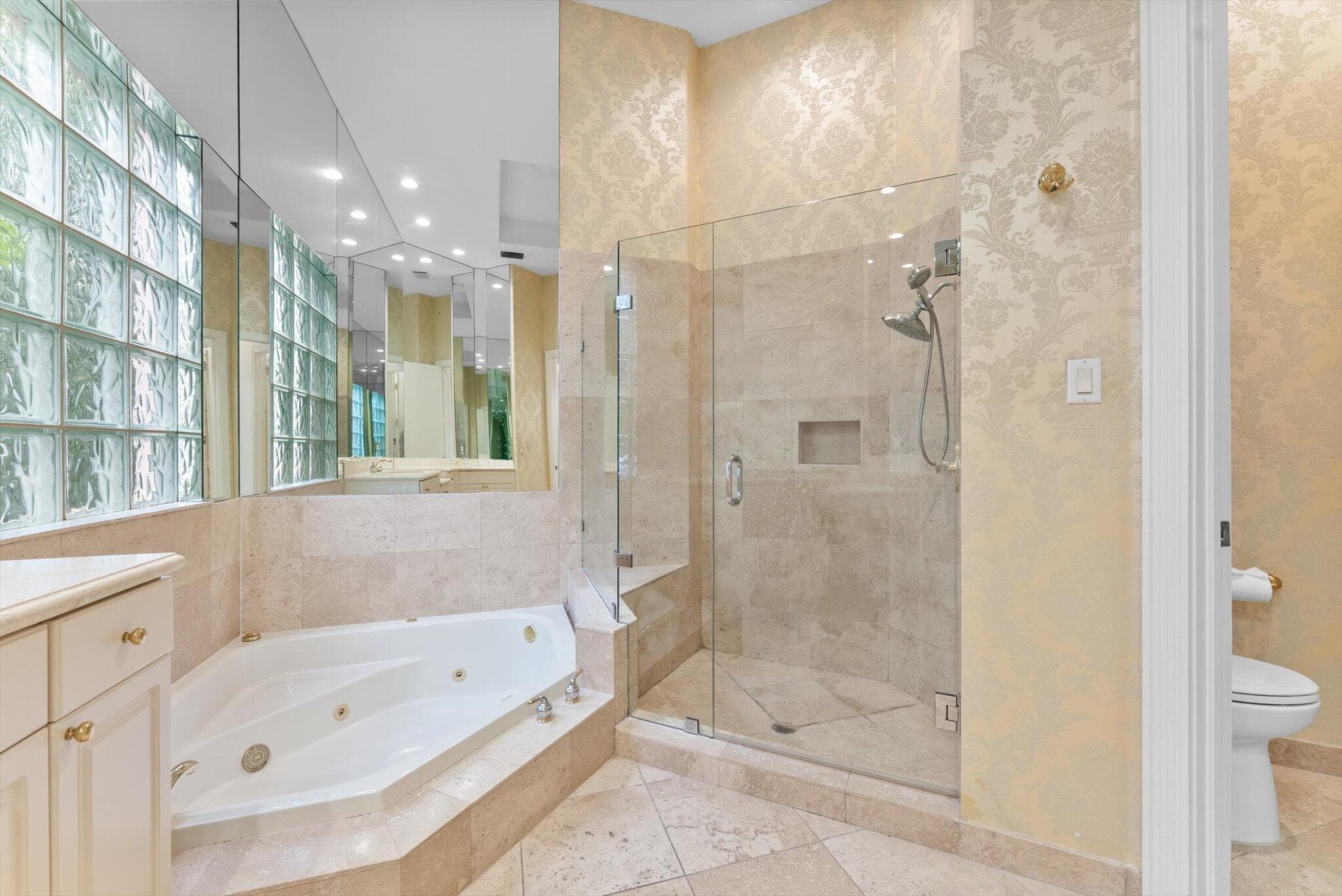 7081 Mallorca Crescent, Boca Raton, FL 33433 — photo 11 of 26