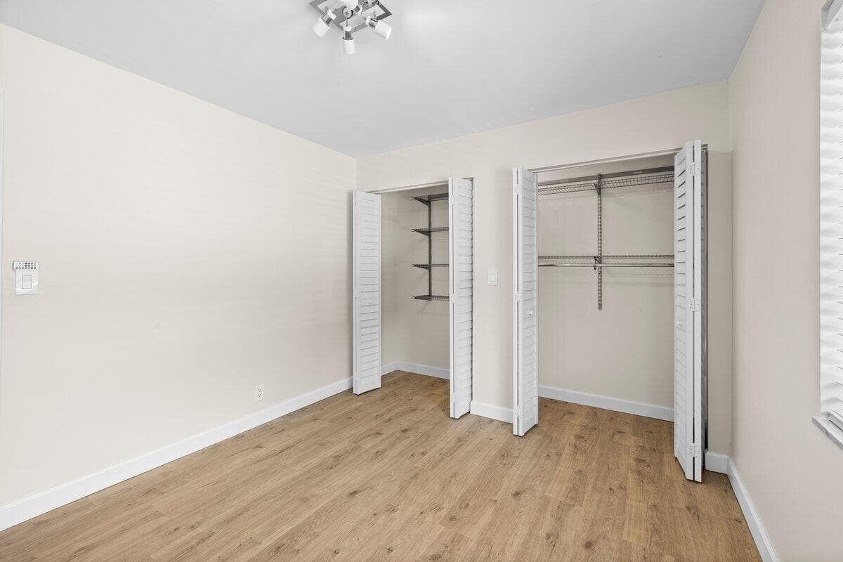28 Wimbledon Lake Drive 222, Plantation, FL 33324 — photo 17 of 30