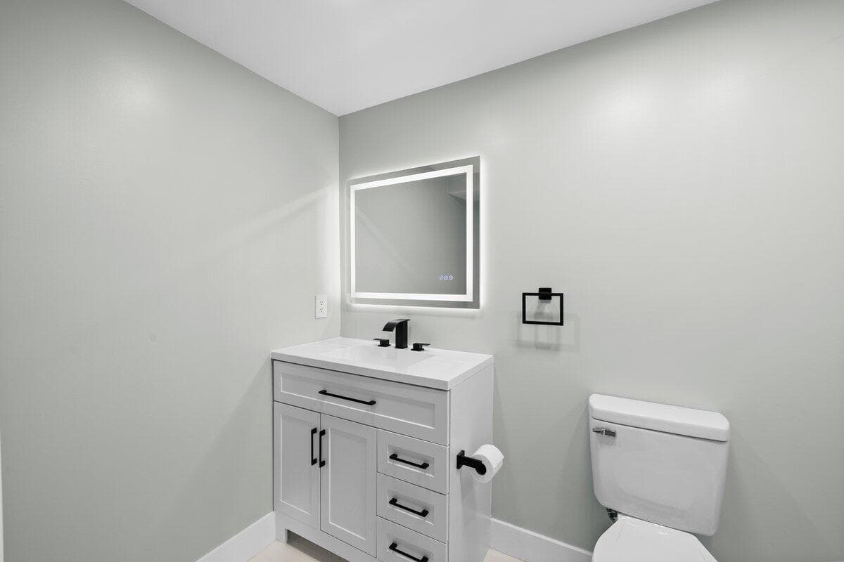 28 Wimbledon Lake Drive 222, Plantation, FL 33324 — photo 12 of 30