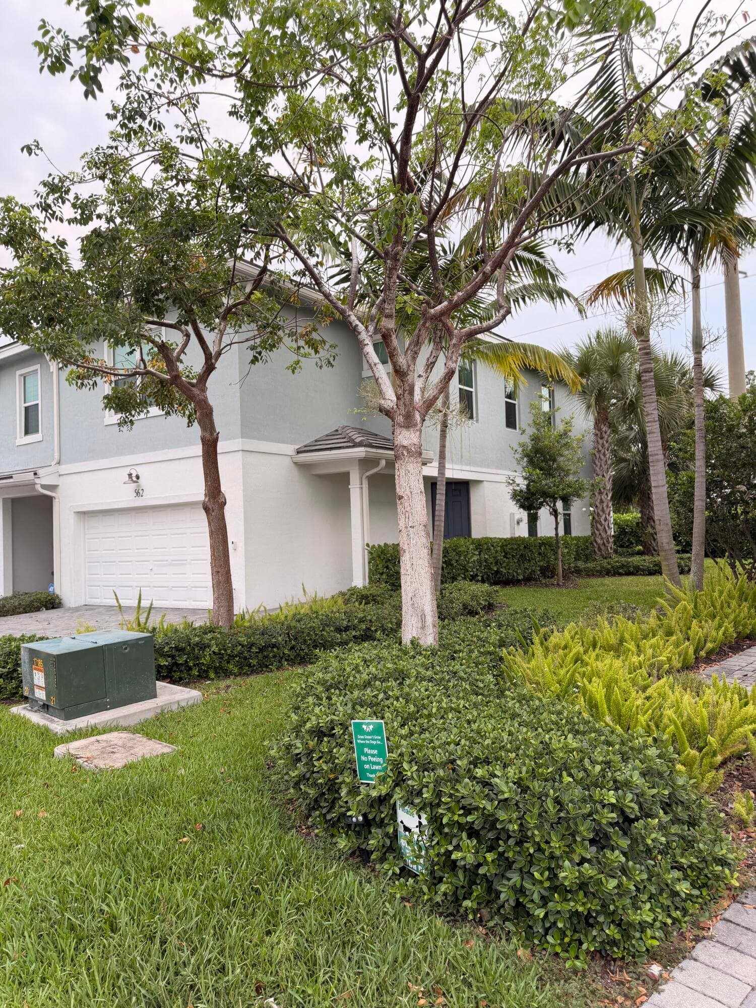 562 Parsons Way, Deerfield Beach, FL 33442 — photo 2 of 26