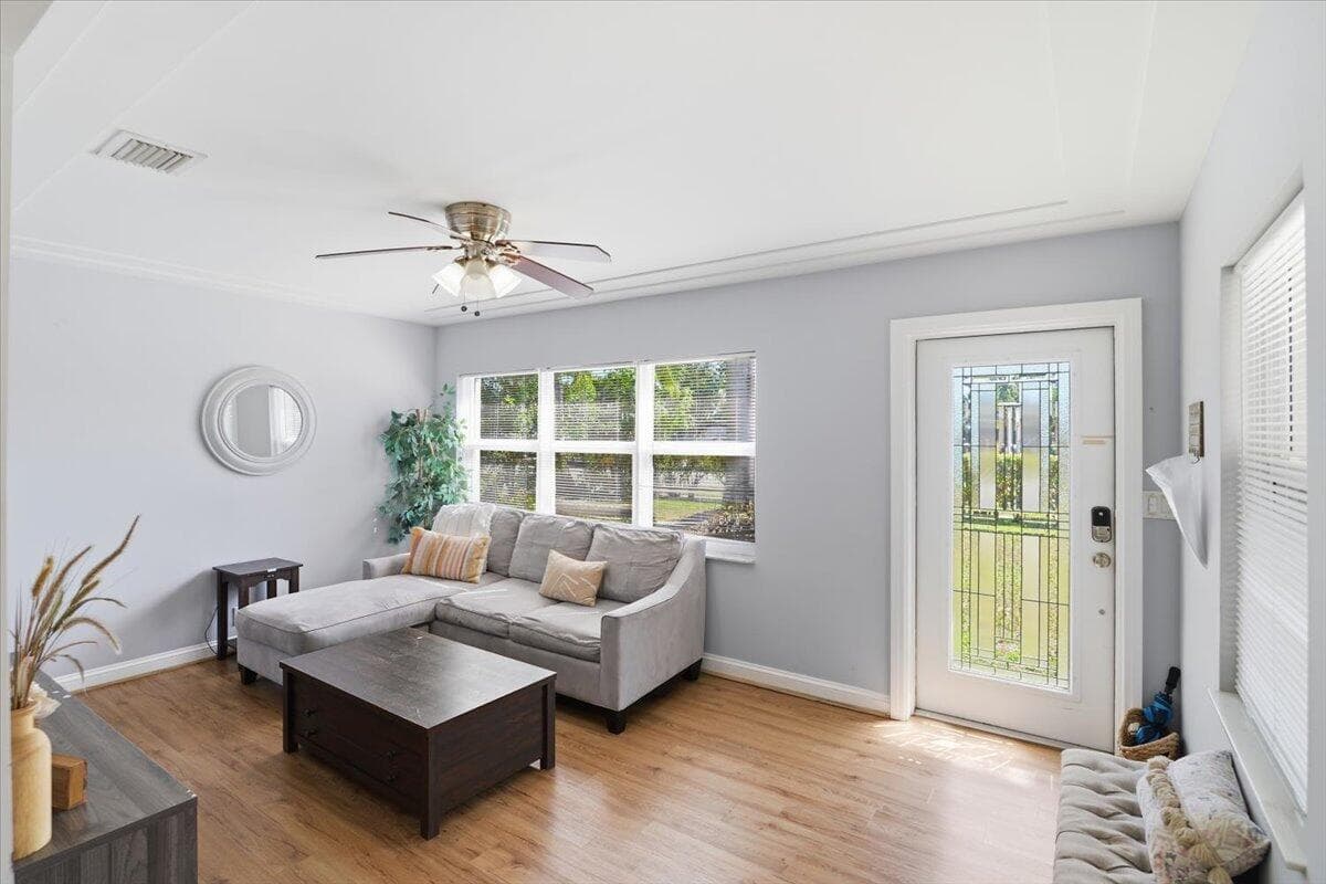 541 NE 58th Court, Fort Lauderdale, FL 33334 — photo 18 of 36