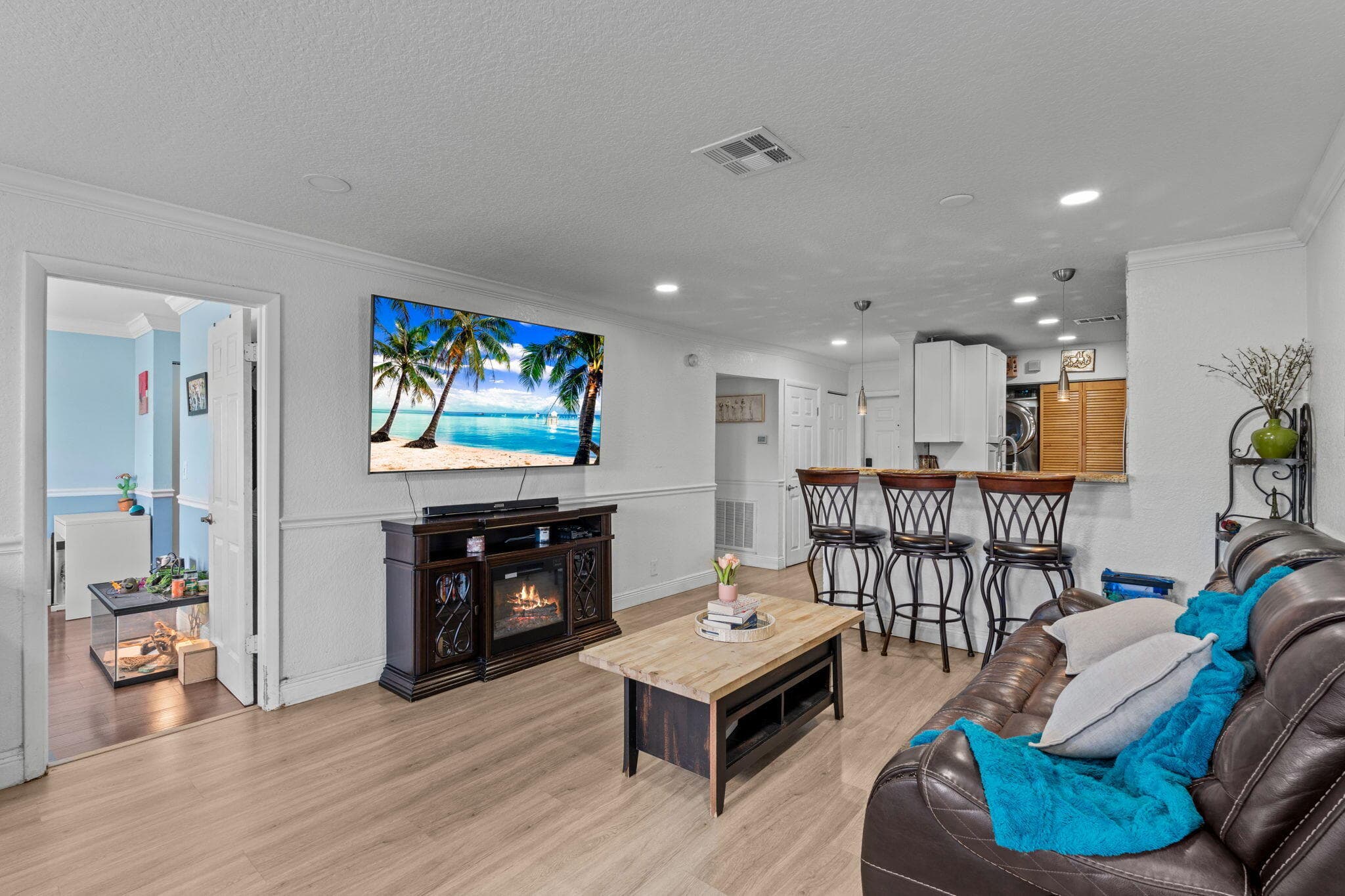 1909 NW 94th Avenue 102a, Coral Springs, FL 33071 — photo 3 of 31