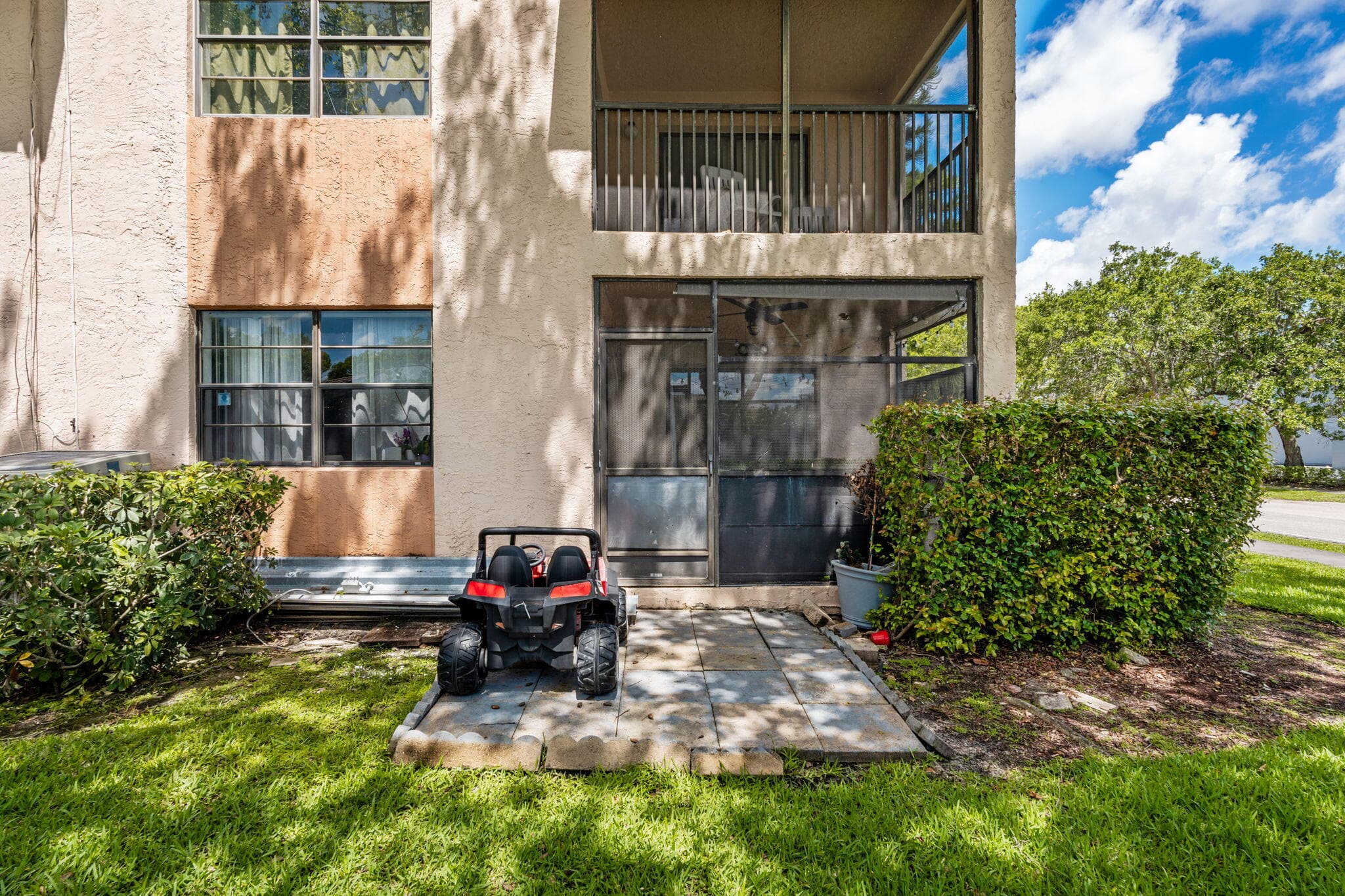 1909 NW 94th Avenue 102a, Coral Springs, FL 33071 — photo 28 of 31