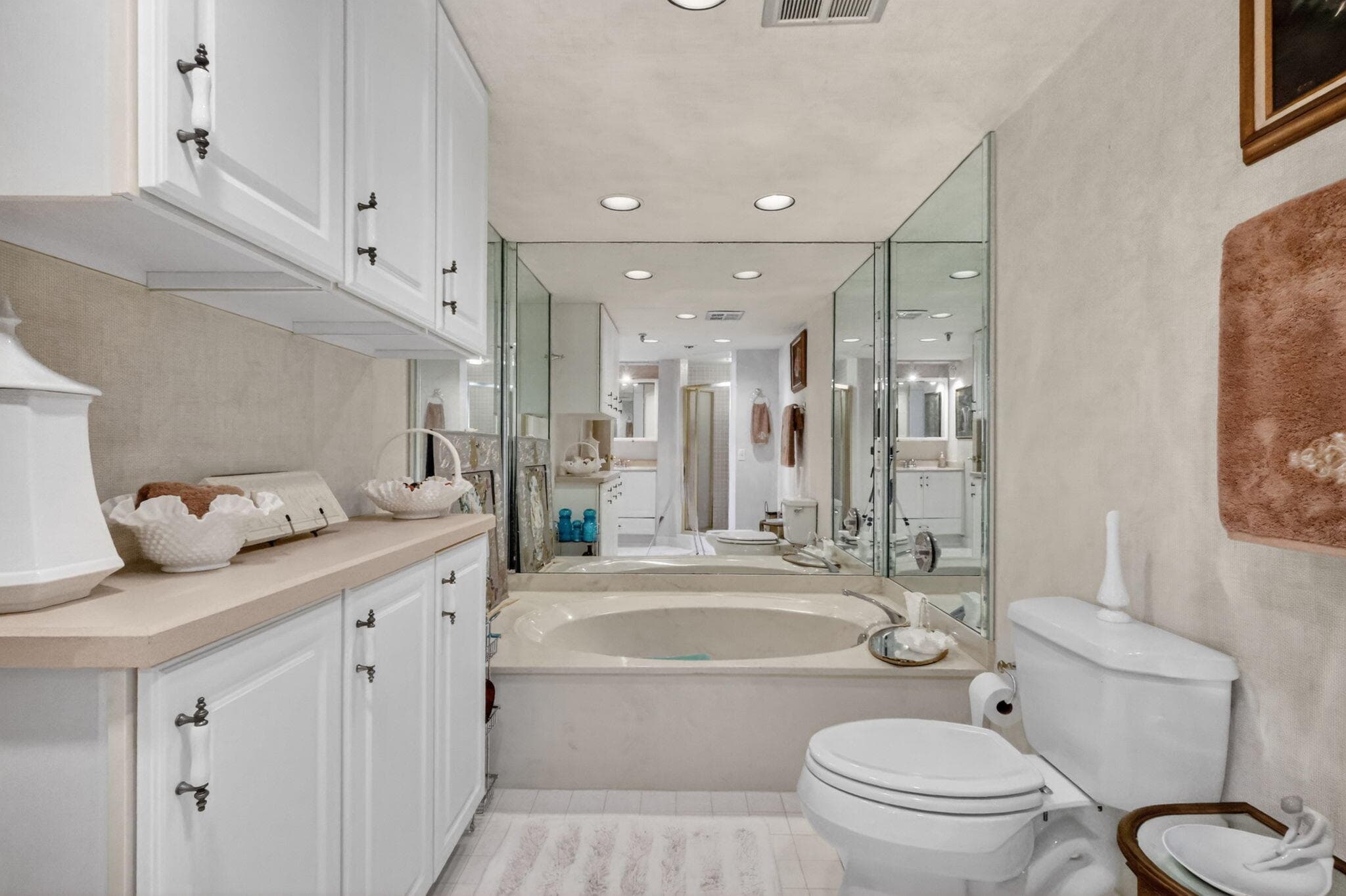 1900 Consulate Place 1705, West Palm Beach, FL 33401 — photo 31 of 60