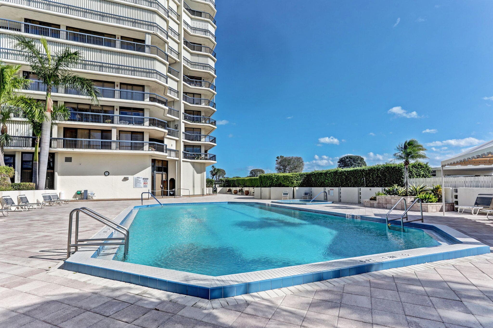 1900 Consulate Place 1705, West Palm Beach, FL 33401 — photo 40 of 60