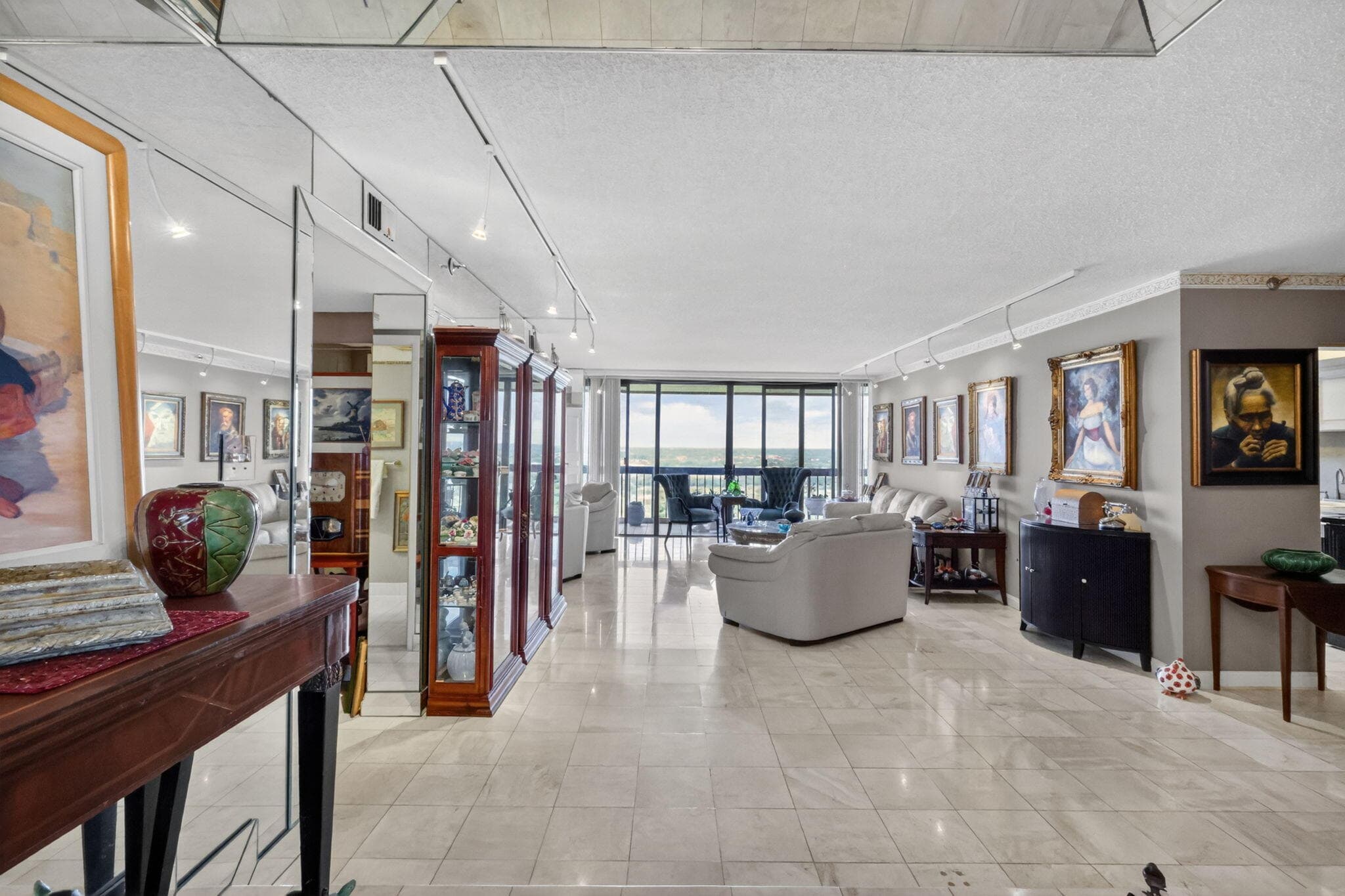 1900 Consulate Place 1705, West Palm Beach, FL 33401 — photo 8 of 60