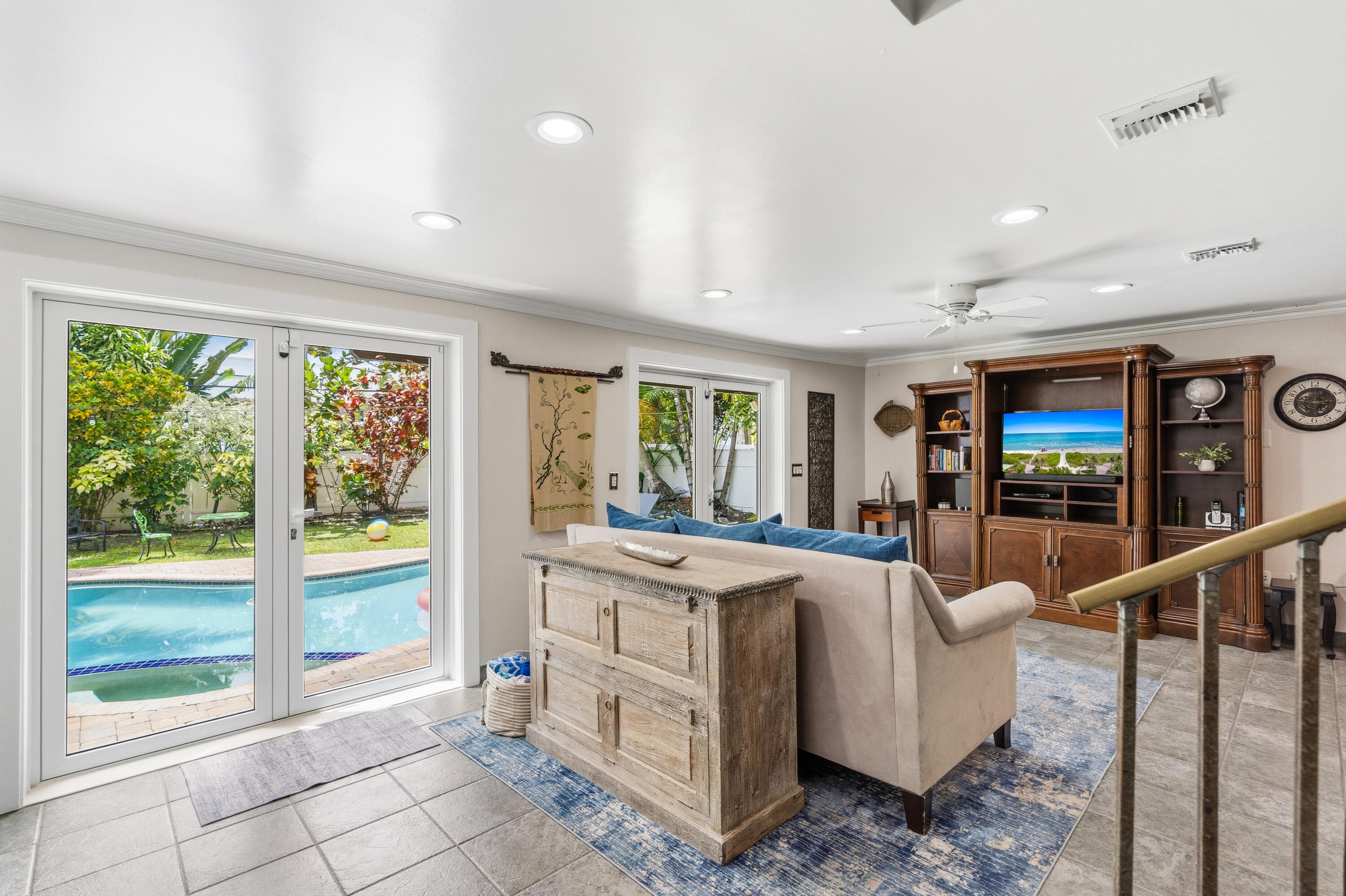 614 SE 5th Court, Fort Lauderdale, FL 33301 — photo 2 of 46