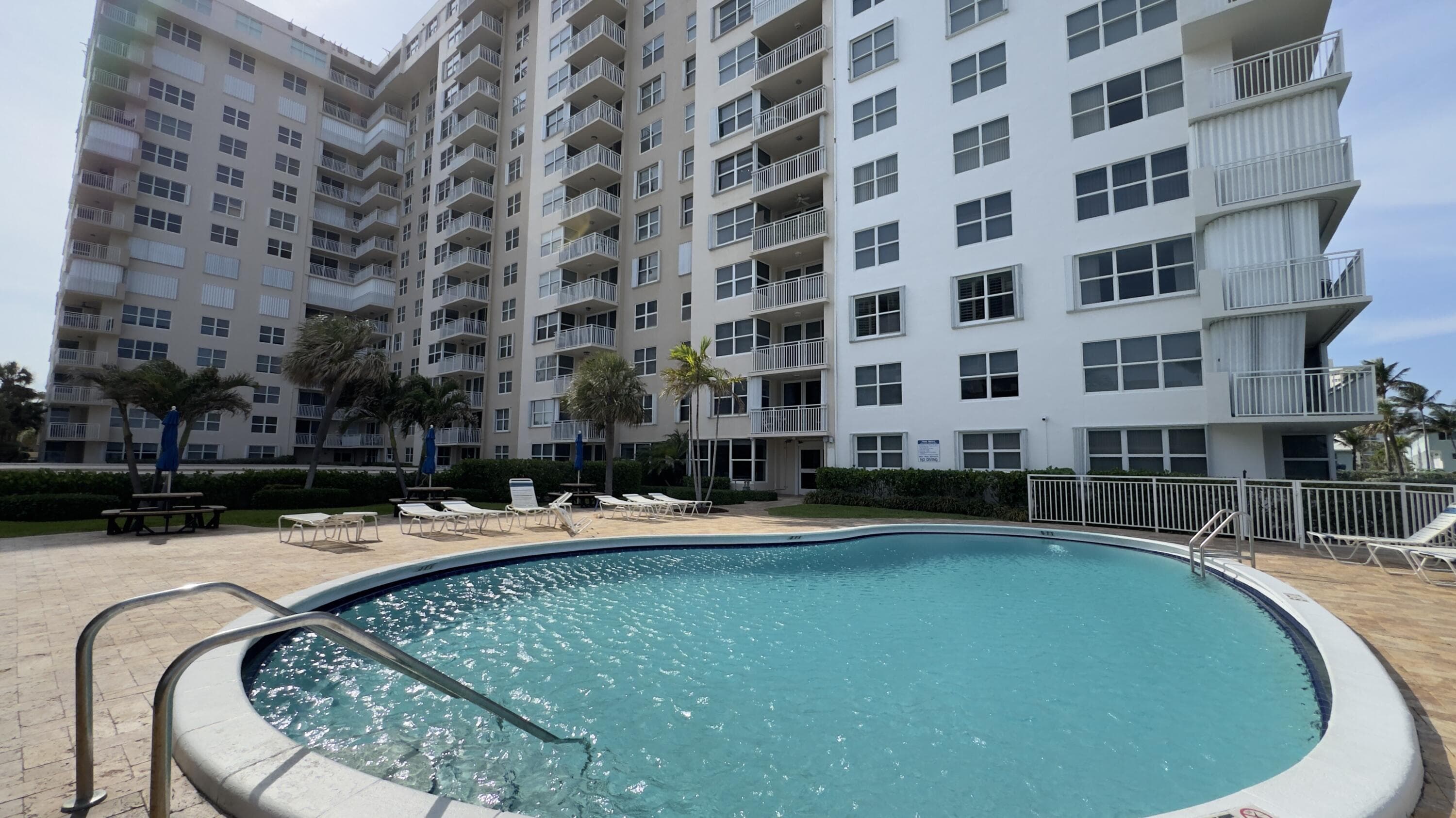 5200 N Ocean Boulevard 511a, Lauderdale-By-The-Sea, FL 33308 — photo 3 of 32