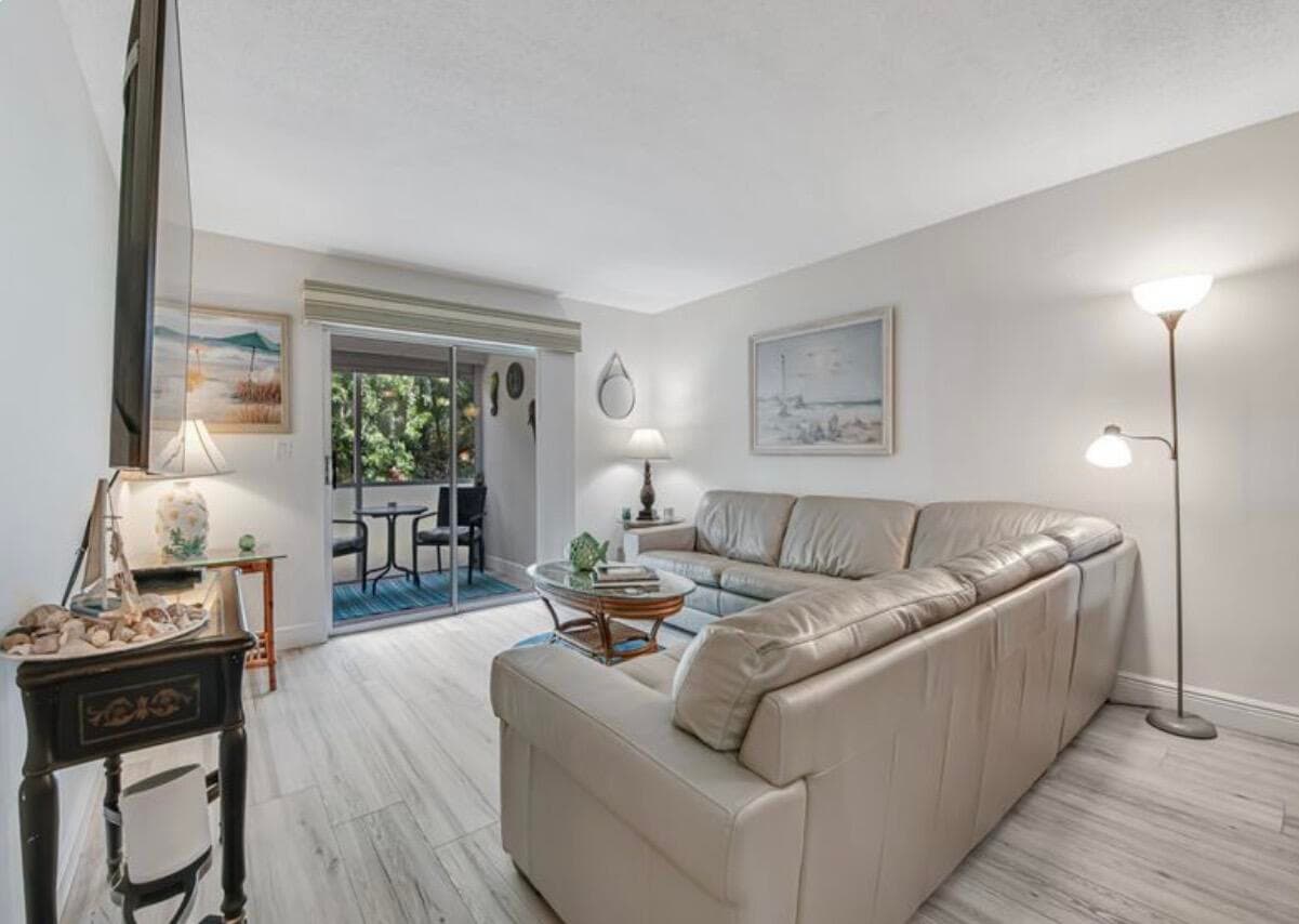 2855 Garden Drive S 102, Lake Worth Beach, FL 33461 — photo 7 of 44