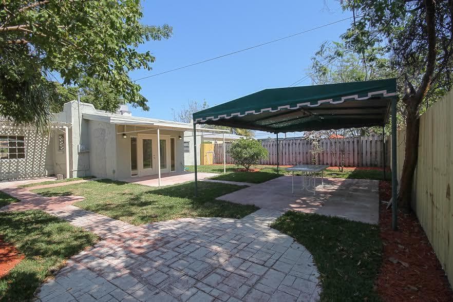 410 Franklin Road, West Palm Beach, FL 33405 — photo 15 of 15