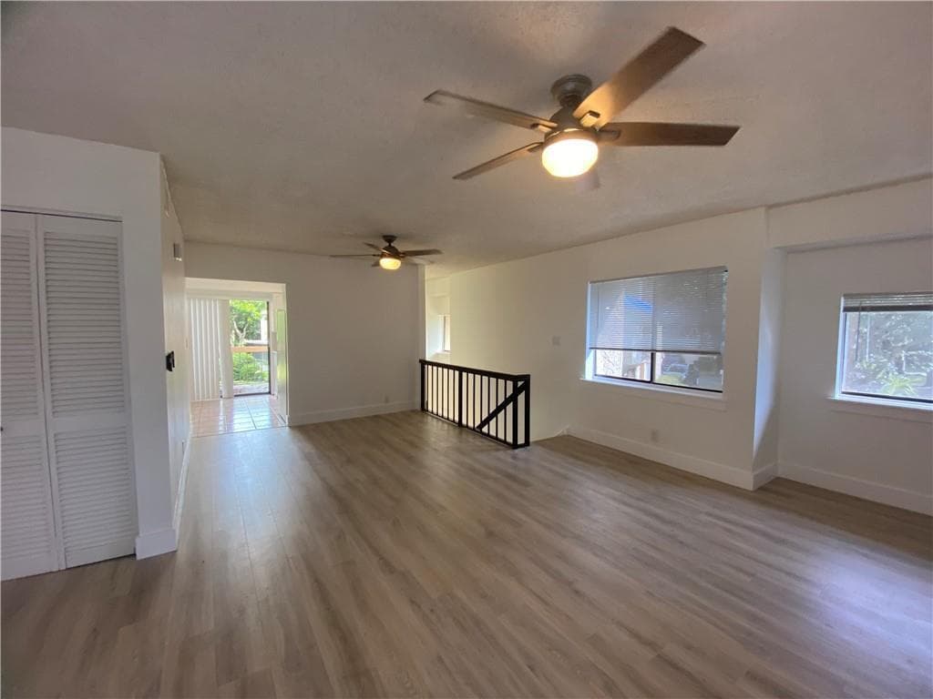 191 Wimbledon Lakes Drive, Plantation, FL 33324 — photo 10 of 24