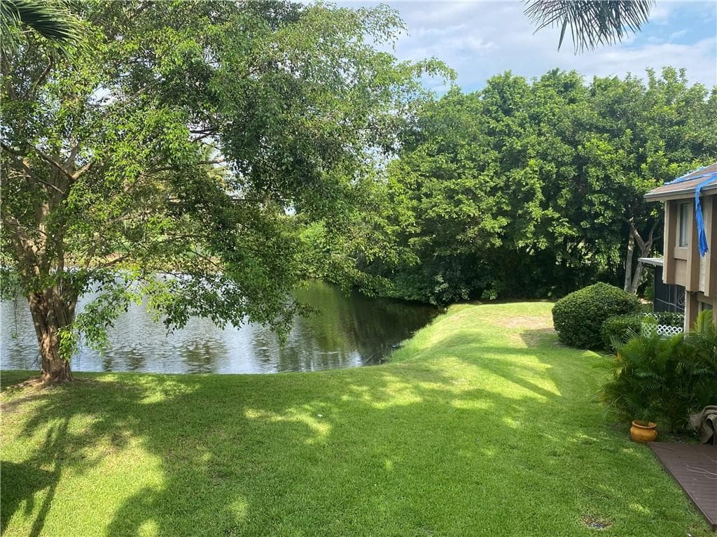 191 Wimbledon Lakes Drive, Plantation, FL 33324 — photo 22 of 24