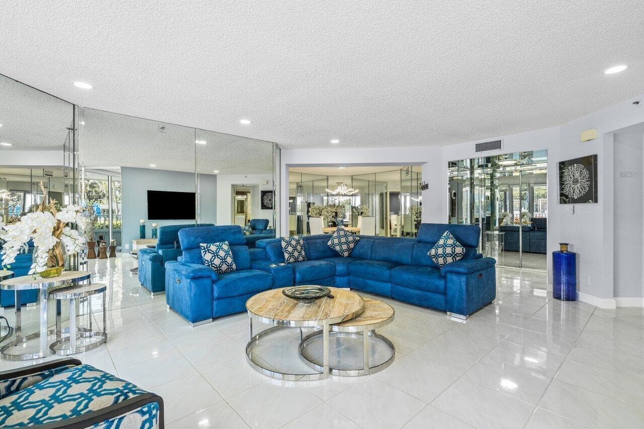 5200 N Ocean Drive 102, Singer Island, FL 33404 — photo 9 of 39