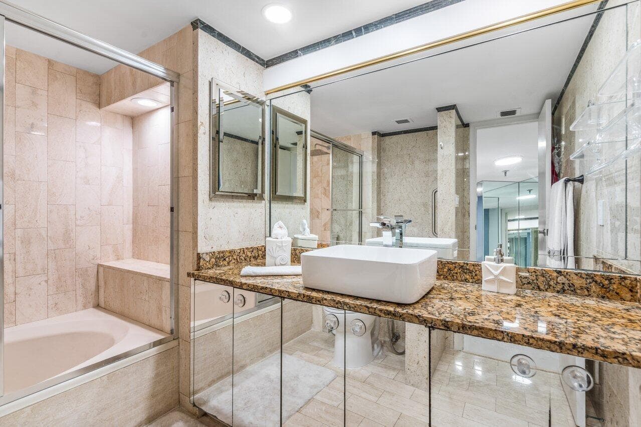 5200 N Ocean Drive 102, Singer Island, FL 33404 — photo 28 of 39