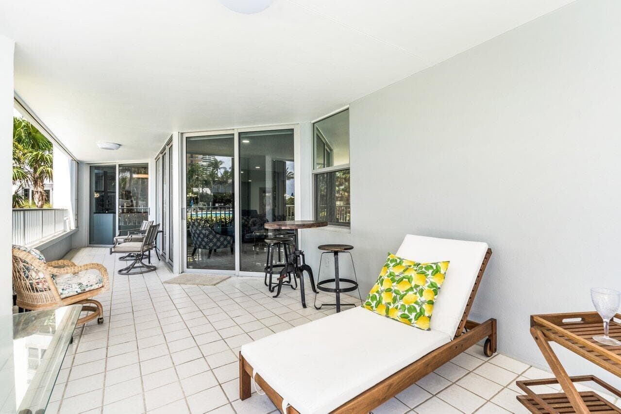 5200 N Ocean Drive 102, Riviera Beach, FL 33404 — photo 18 of 38