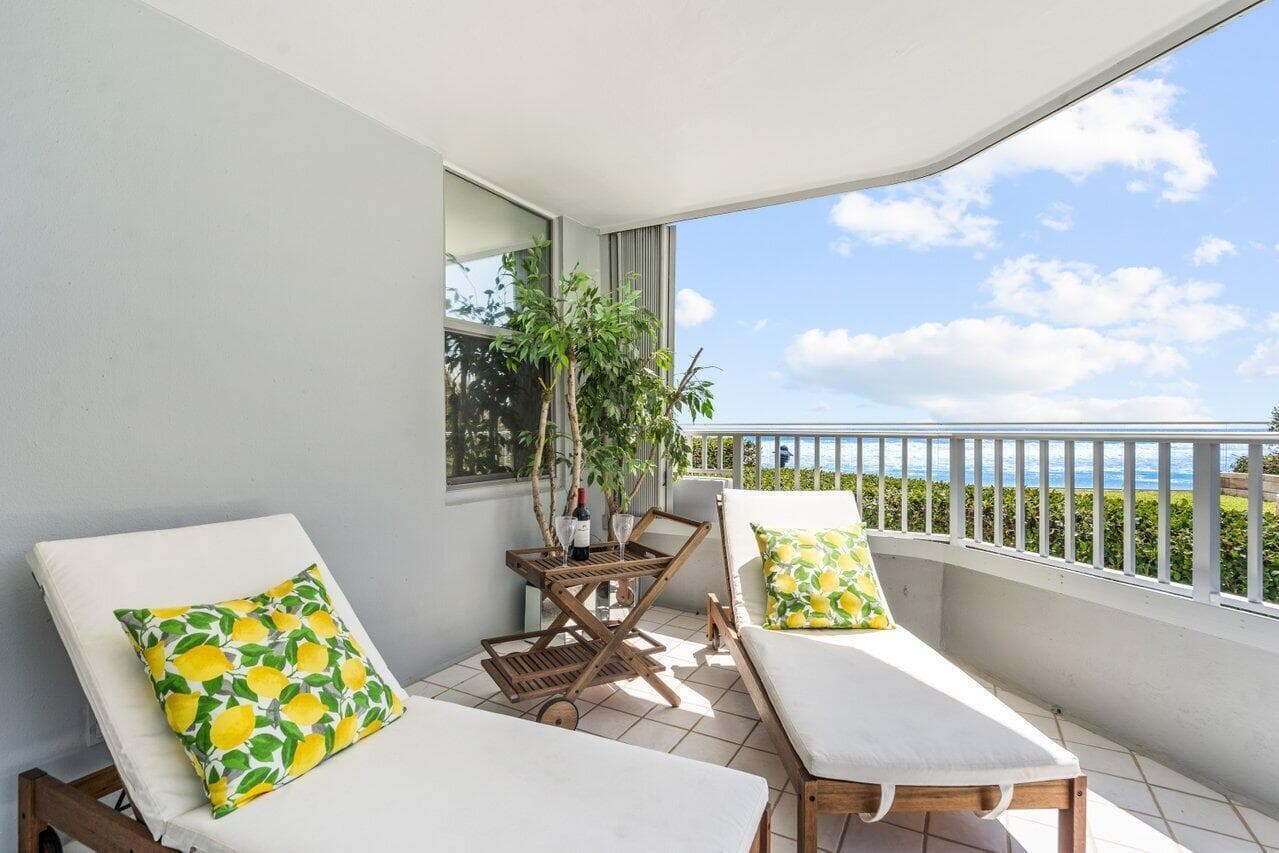 5200 N Ocean Drive 102, Riviera Beach, FL 33404 — photo 19 of 38