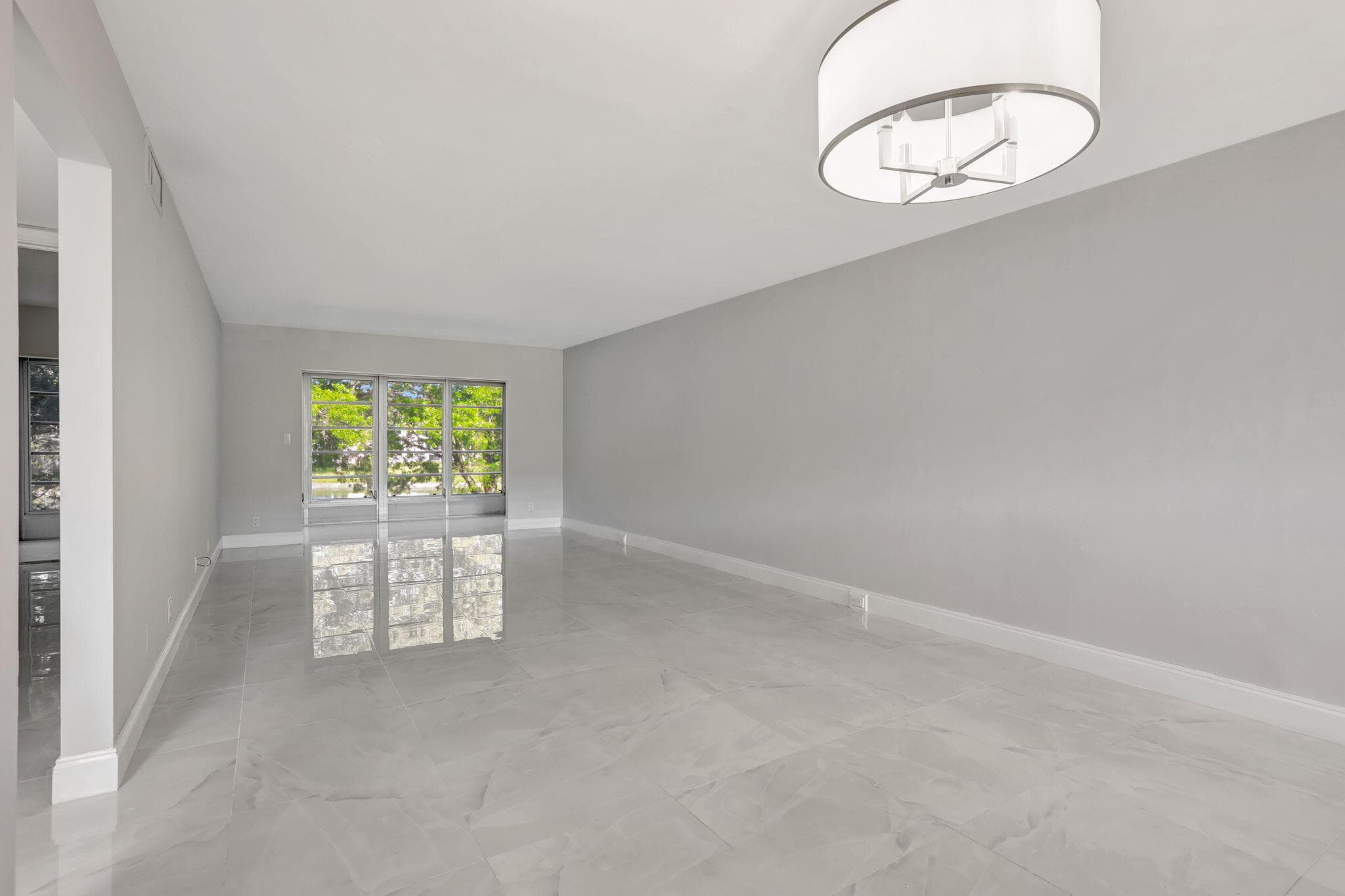 2202 Lucaya Bend G2, Coconut Creek, FL 33066 — photo 13 of 40