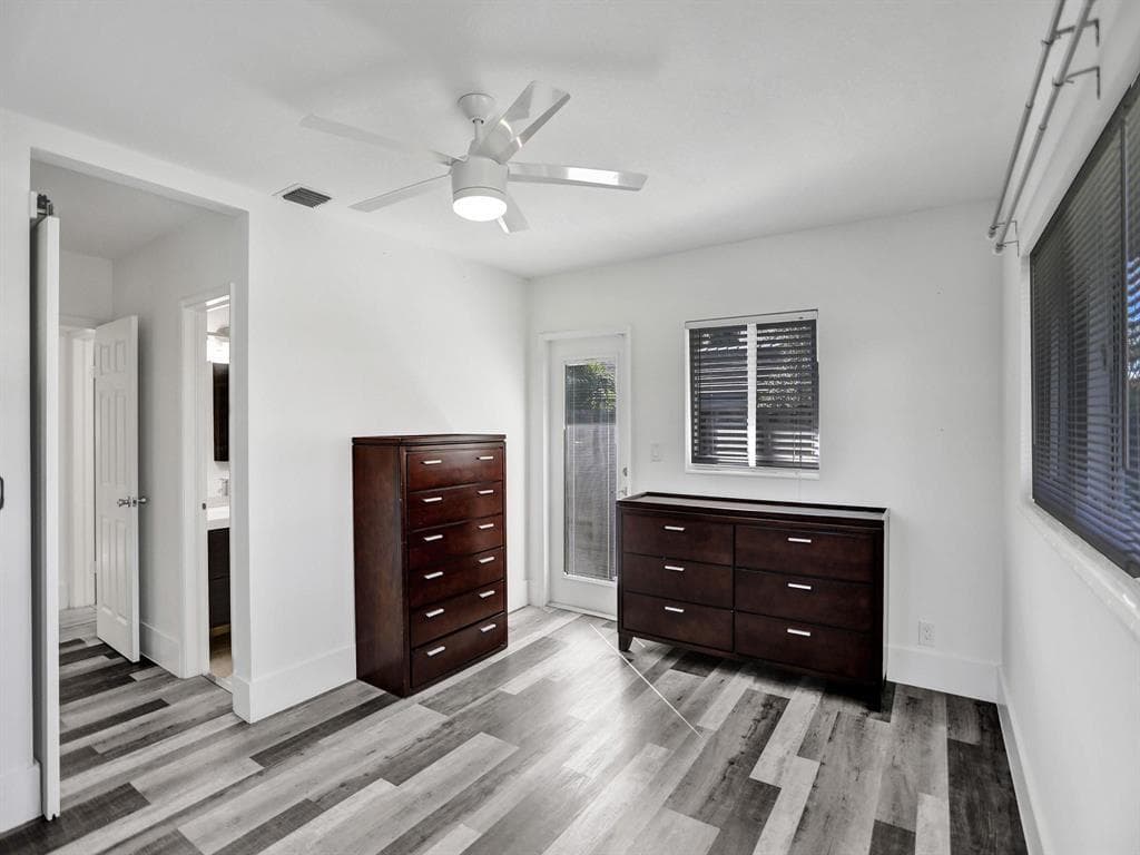 708 NE 24th Avenue, Pompano Beach, FL 33062 — photo 14 of 48