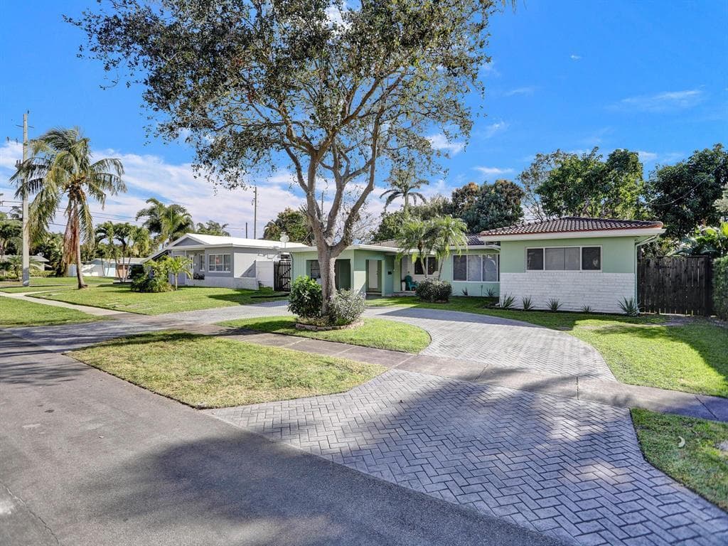708 NE 24th Avenue, Pompano Beach, FL 33062 — photo 48 of 48