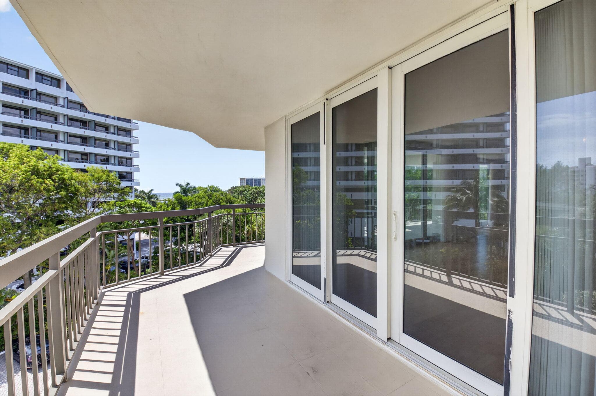 901 E Camino 4c, Boca Raton, FL 33432 — photo 51 of 71