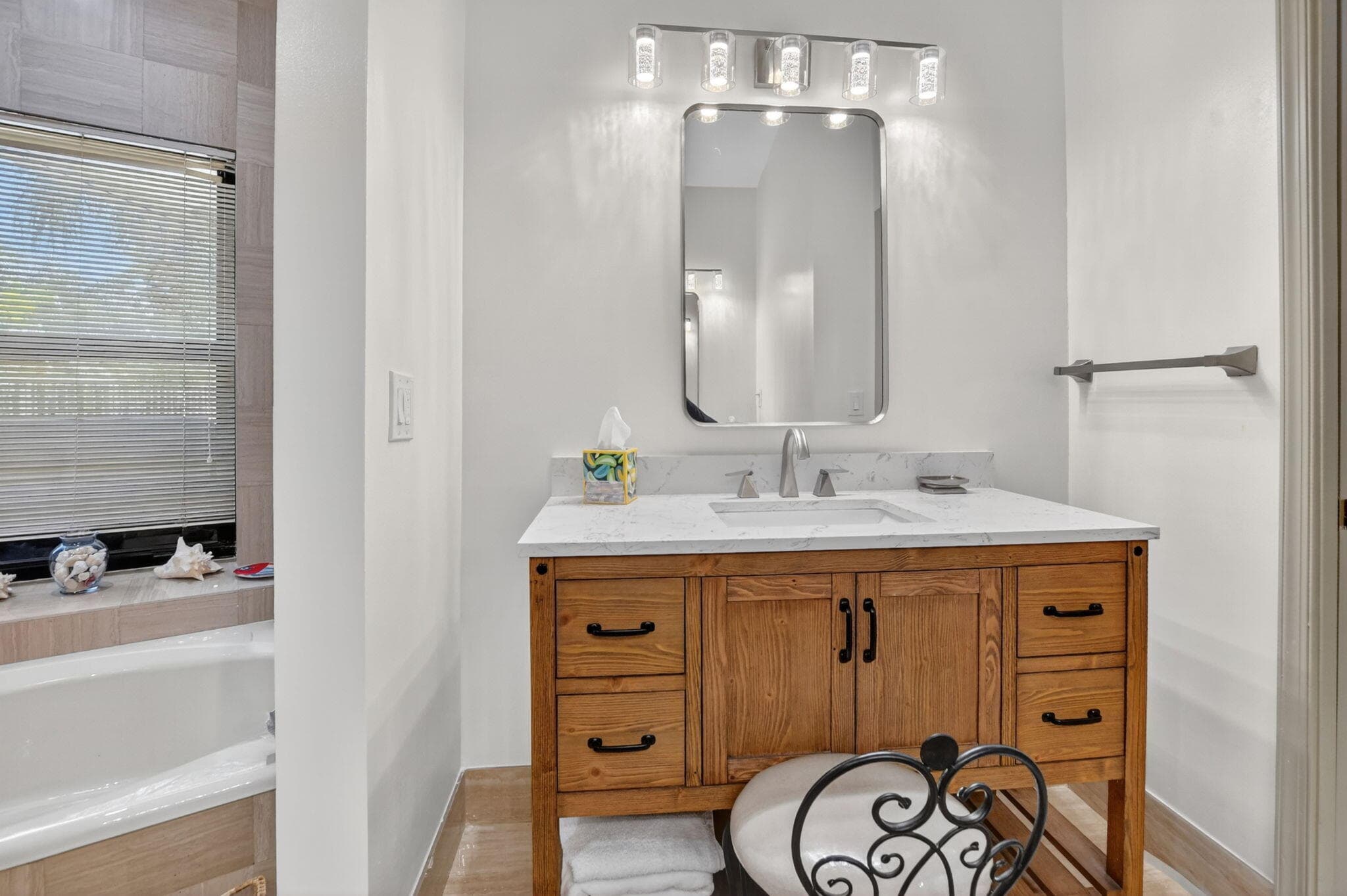 22519 W Esplanada Cir W W, Boca Raton, FL 33433 — photo 33 of 57