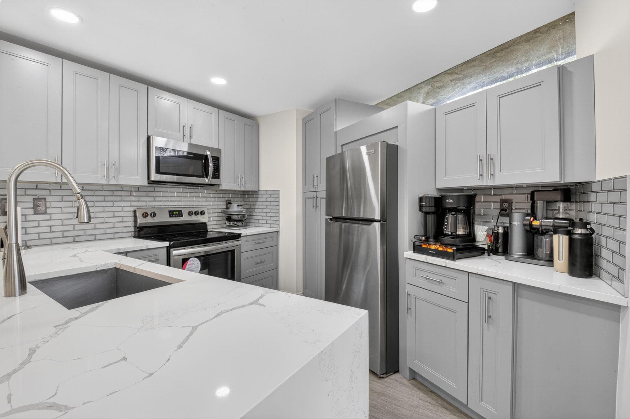 8385 Trent Court D, Boca Raton, FL 33433 — photo 12 of 49