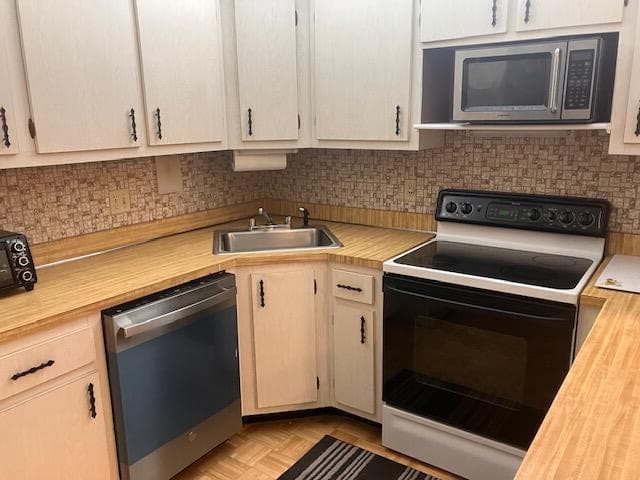 102 Lake Pine Circle A-2, Greenacres, FL 33463 — photo 3 of 21