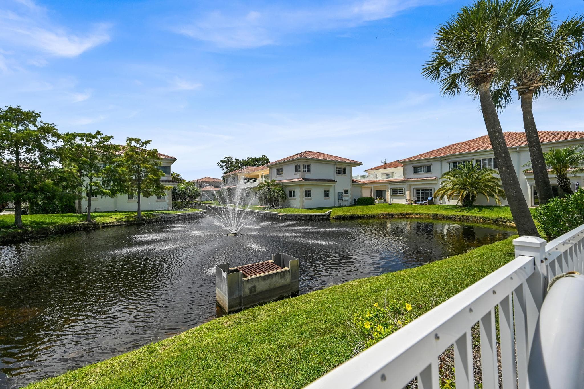 568 7th Square, Vero Beach, FL 32962 — photo 39 of 46