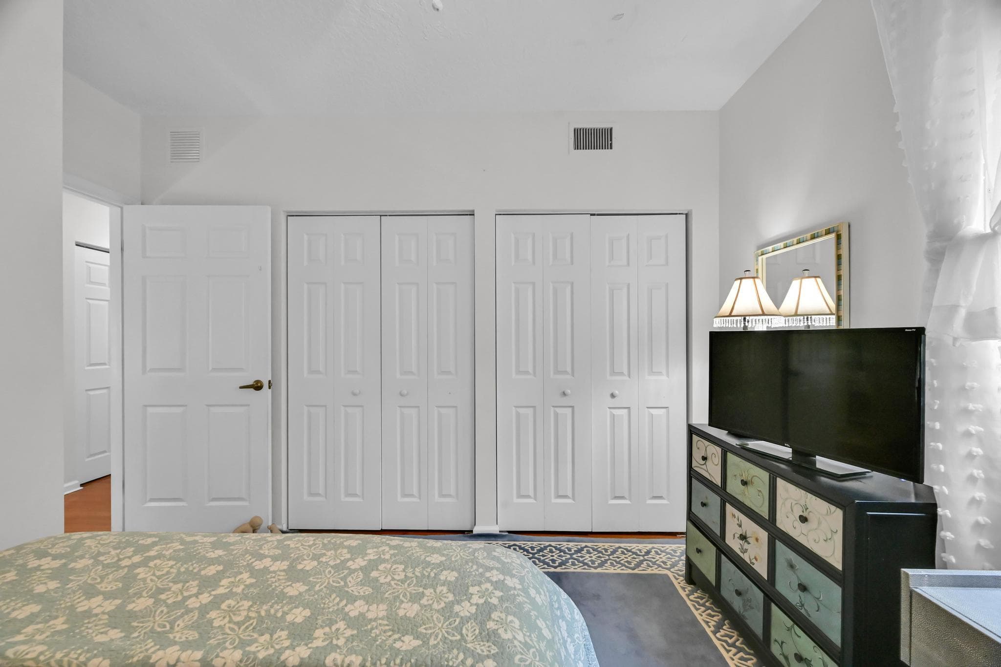 568 7th Square, Vero Beach, FL 32962 — photo 26 of 46