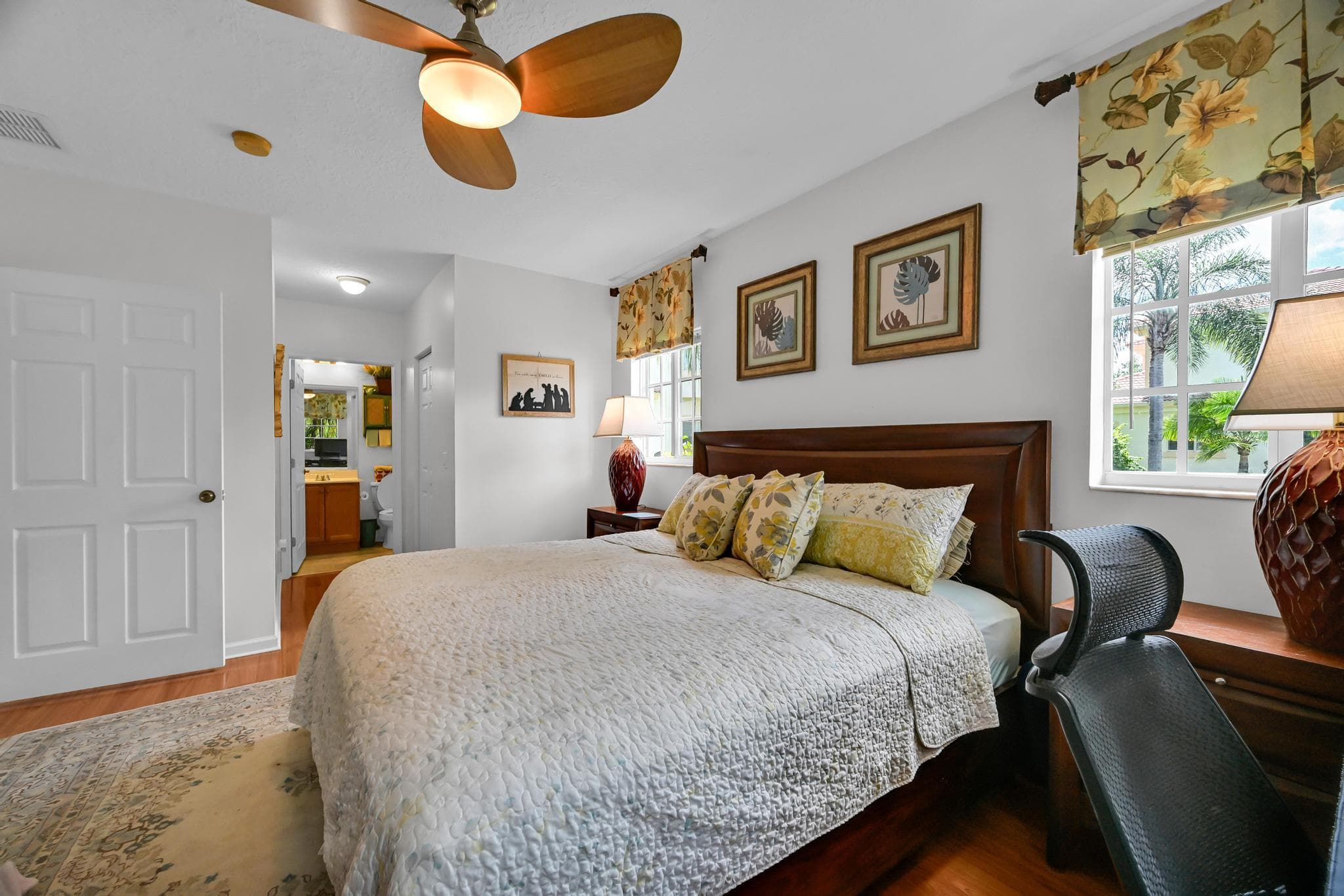 568 7th Square, Vero Beach, FL 32962 — photo 21 of 46